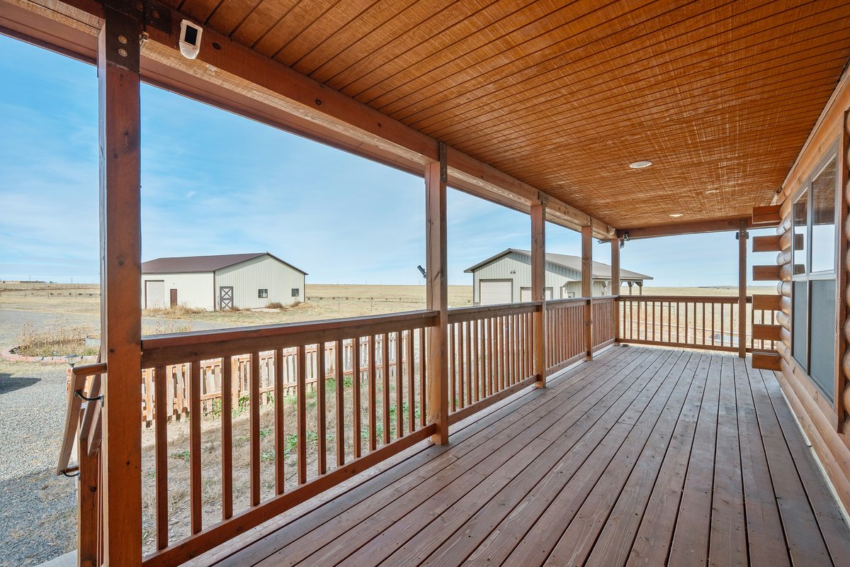 Carpenter, Wyoming, 82054, United States, 4 Bedrooms Bedrooms, ,3 BathroomsBathrooms,Residential,For Sale,1985736