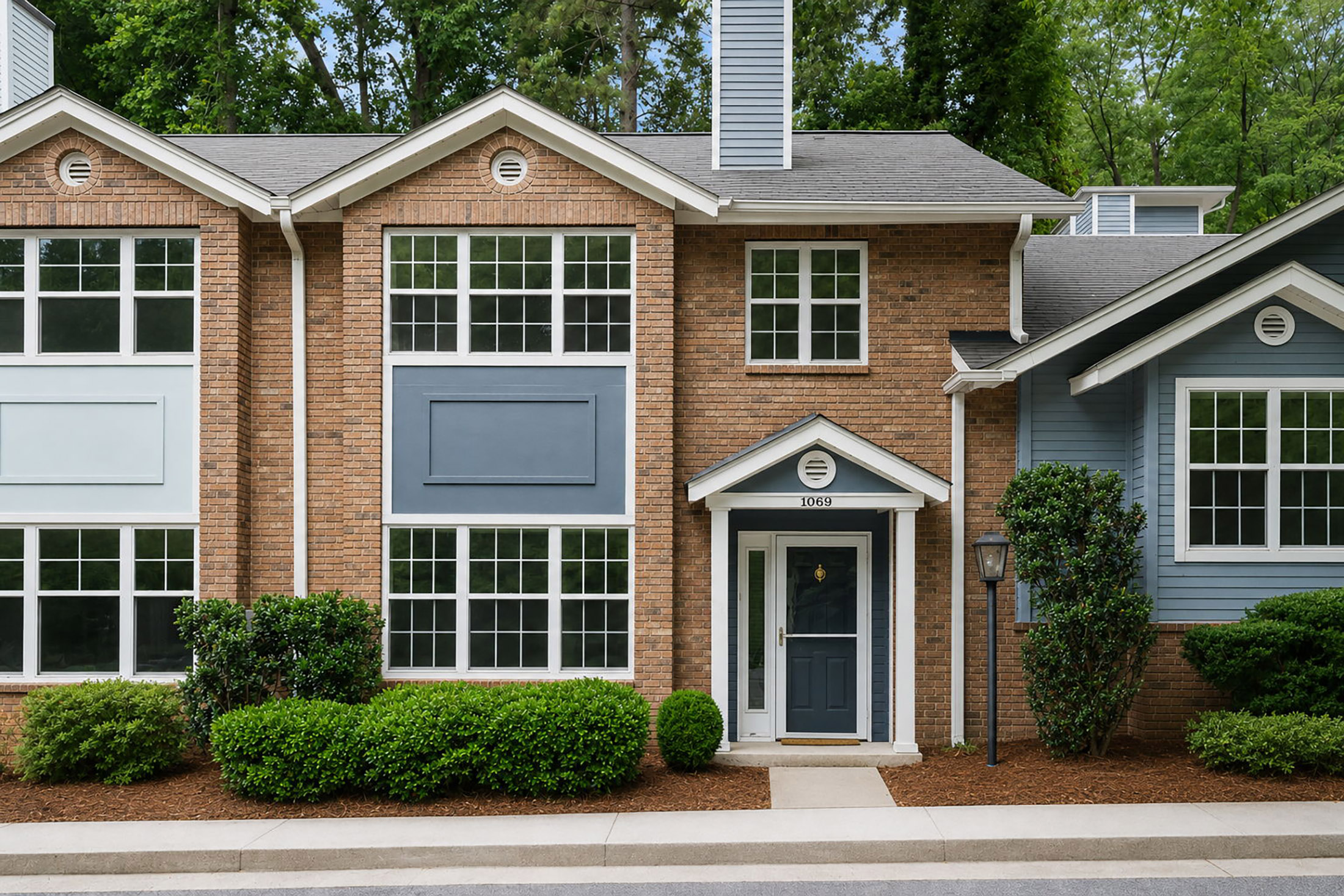  Stunning Turn-key Townhome Tucked Away in Desirable Woodbridge Crossing - 物件實景