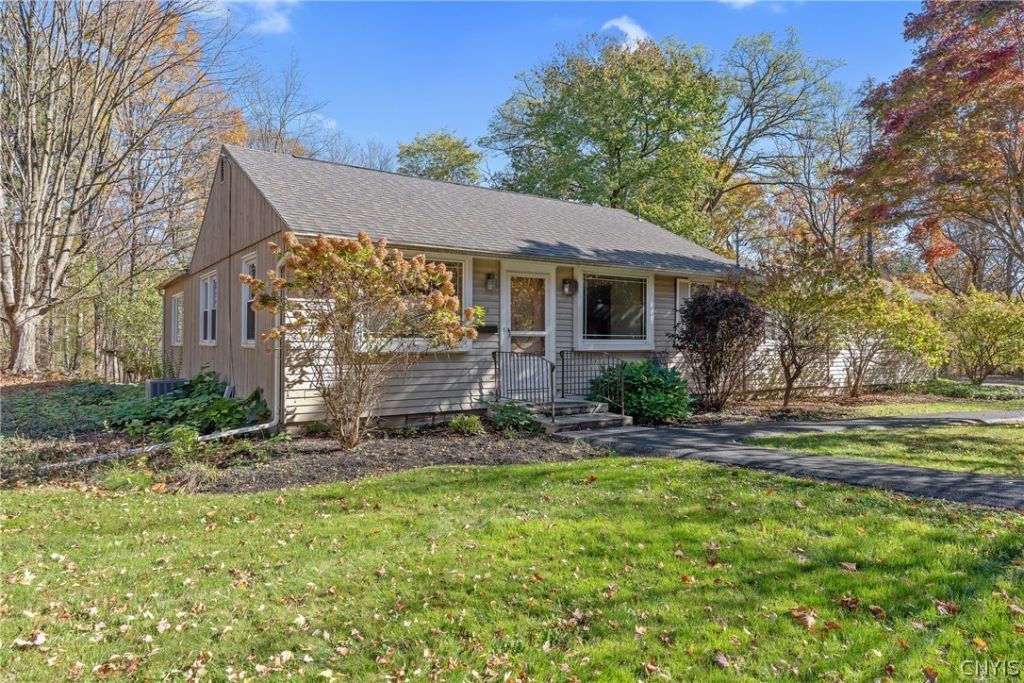 Highbridge St, Fayetteville, NY 13066 #1