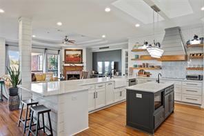 Midlothian, Texas, 76065, United States, 6 Bedrooms Bedrooms, ,6 BathroomsBathrooms,Residential,For Sale,2048042