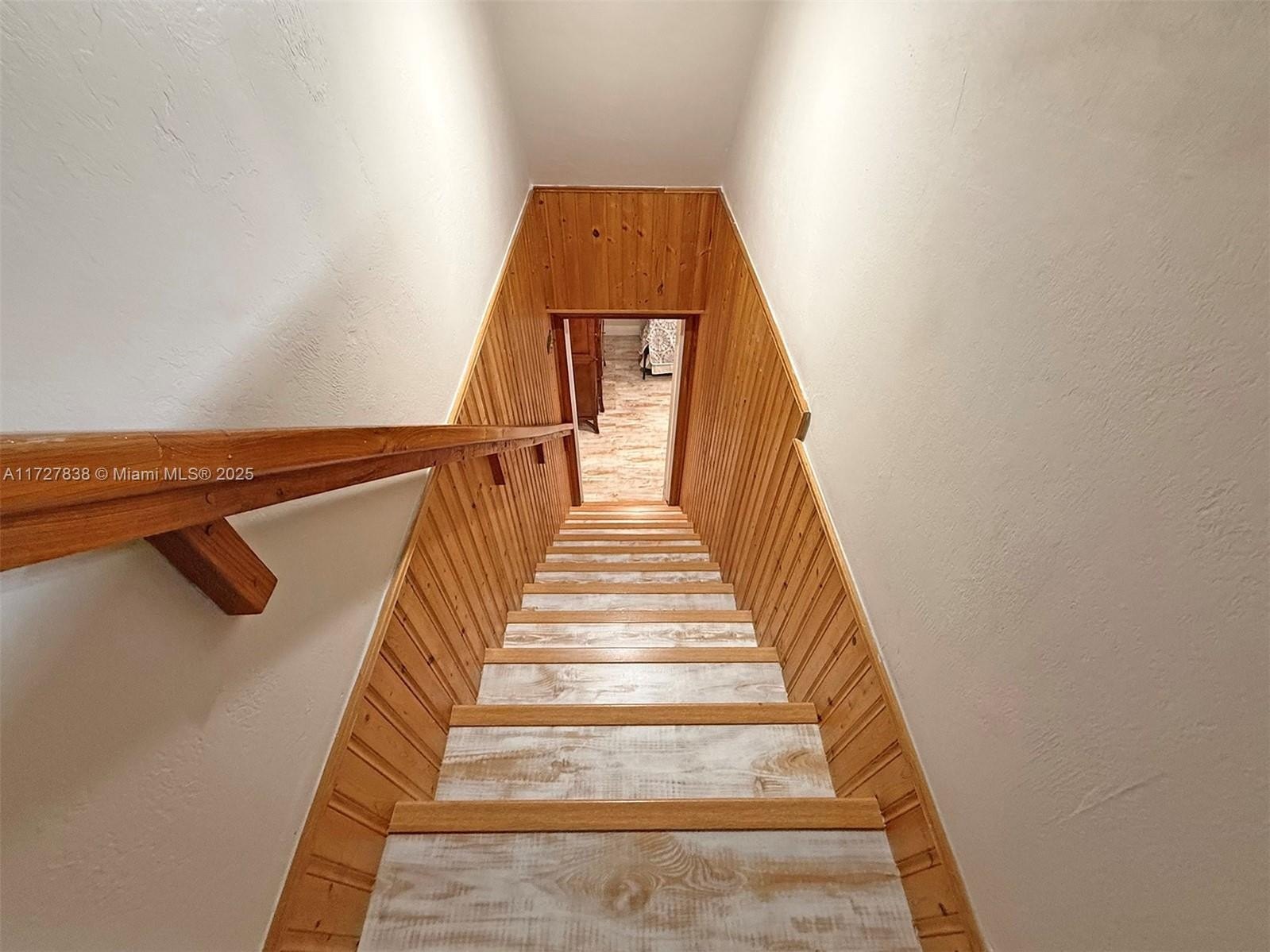 Key Largo, Florida, 33037, United States, 3 Bedrooms Bedrooms, ,3 BathroomsBathrooms,Residential,For Sale,1975772