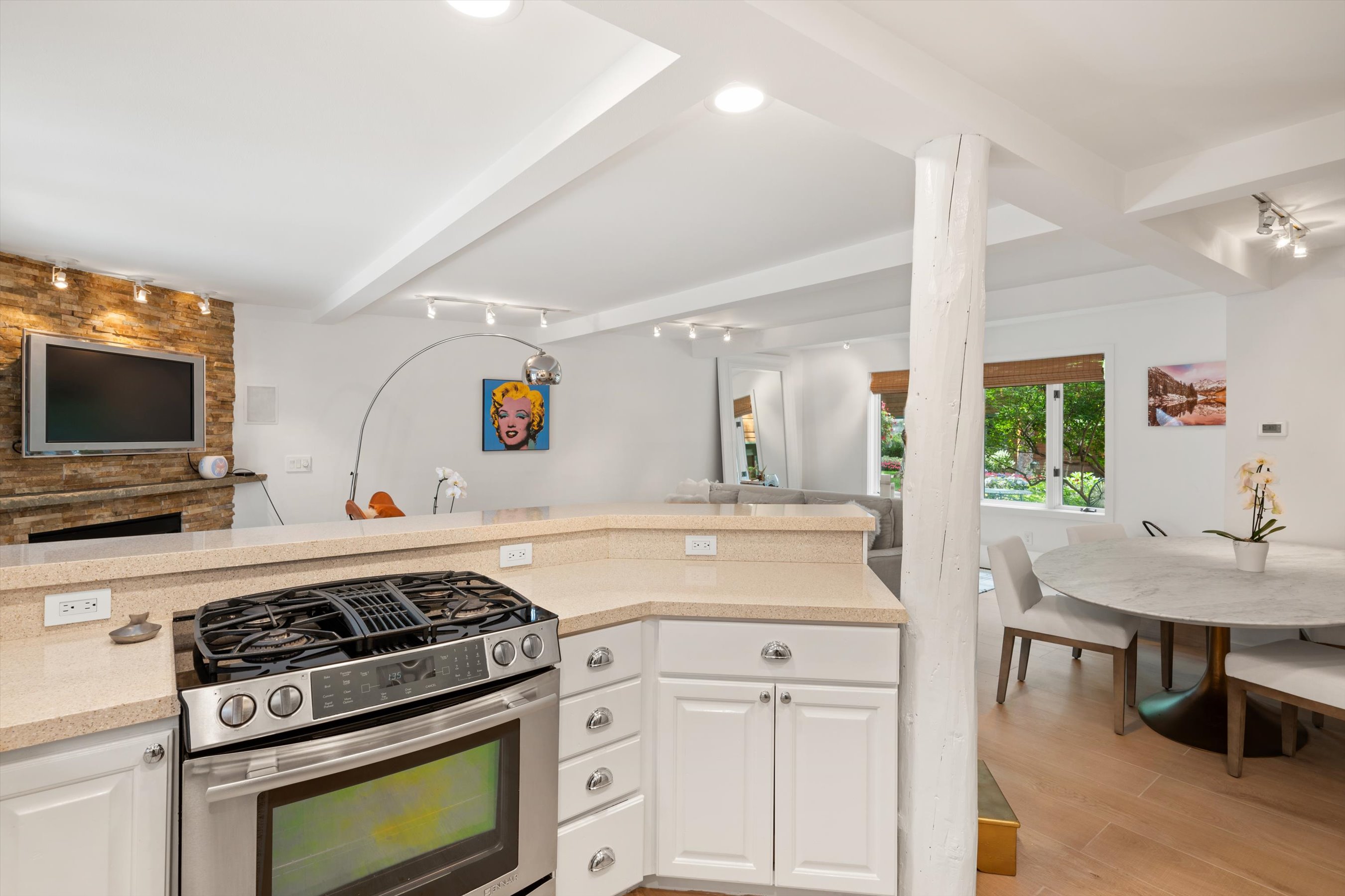  Location, location, location__this Aspen condo is truly A+. - 物件實景
