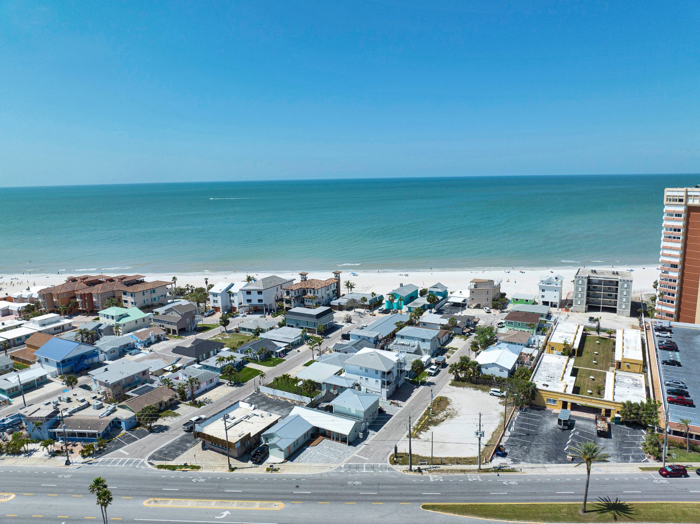 Redington Shores, Florida, 33708, United States, 5 Bedrooms Bedrooms, ,8 BathroomsBathrooms,Residential,For Sale,1977851