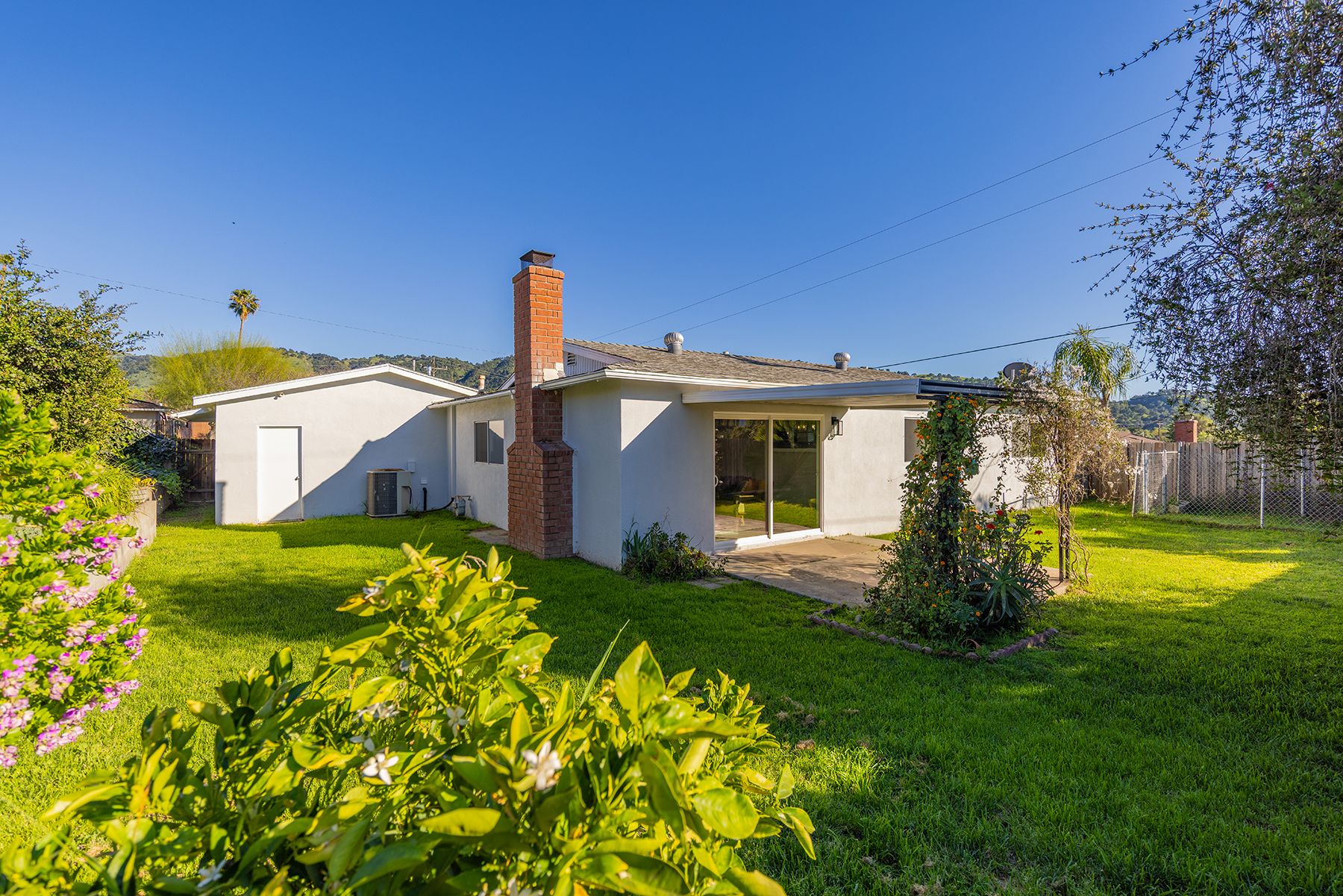  75 Maxine Avenue, Oak View, CA 93022 - 物件實景