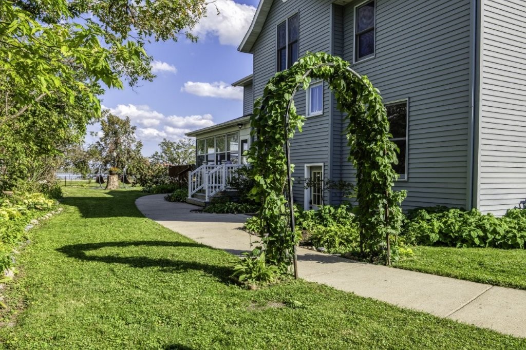 Bemidji, Minnesota, 56601, United States, 6 Bedrooms Bedrooms, ,2 BathroomsBathrooms,Residential,For Sale,2000102