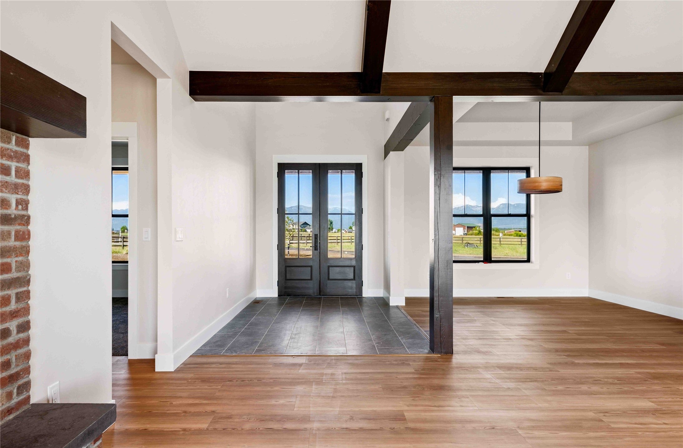 Kalispell, Montana, 59901, United States, 4 Bedrooms Bedrooms, ,4 BathroomsBathrooms,Residential,For Sale,1907313