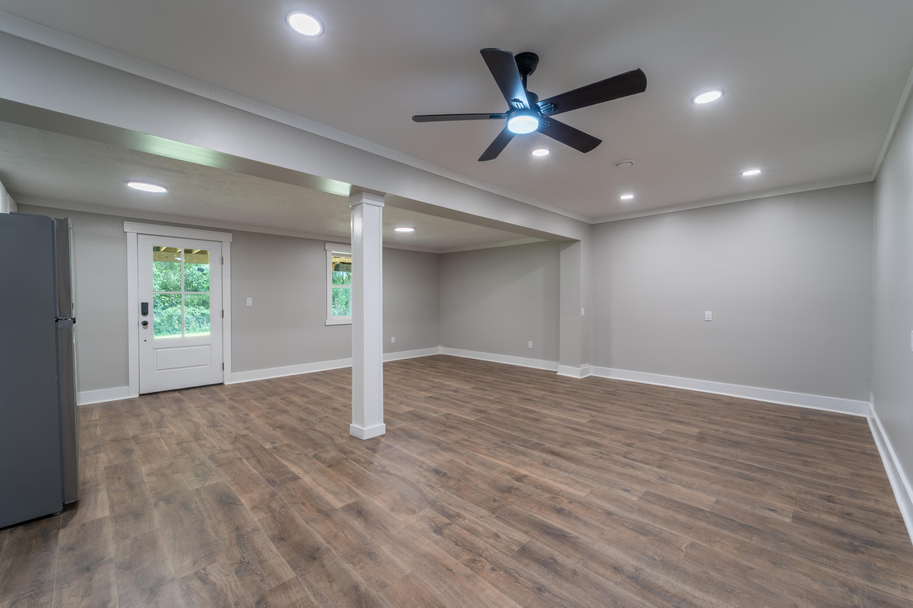 Berea, Kentucky, 40403, United States, 4 Bedrooms Bedrooms, ,4 BathroomsBathrooms,Residential,For Sale,1979235