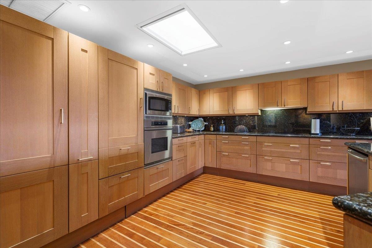 Lahaina, Hawaii, 96761, United States, 2 Bedrooms Bedrooms, ,2 BathroomsBathrooms,Residential,For Sale,2002280