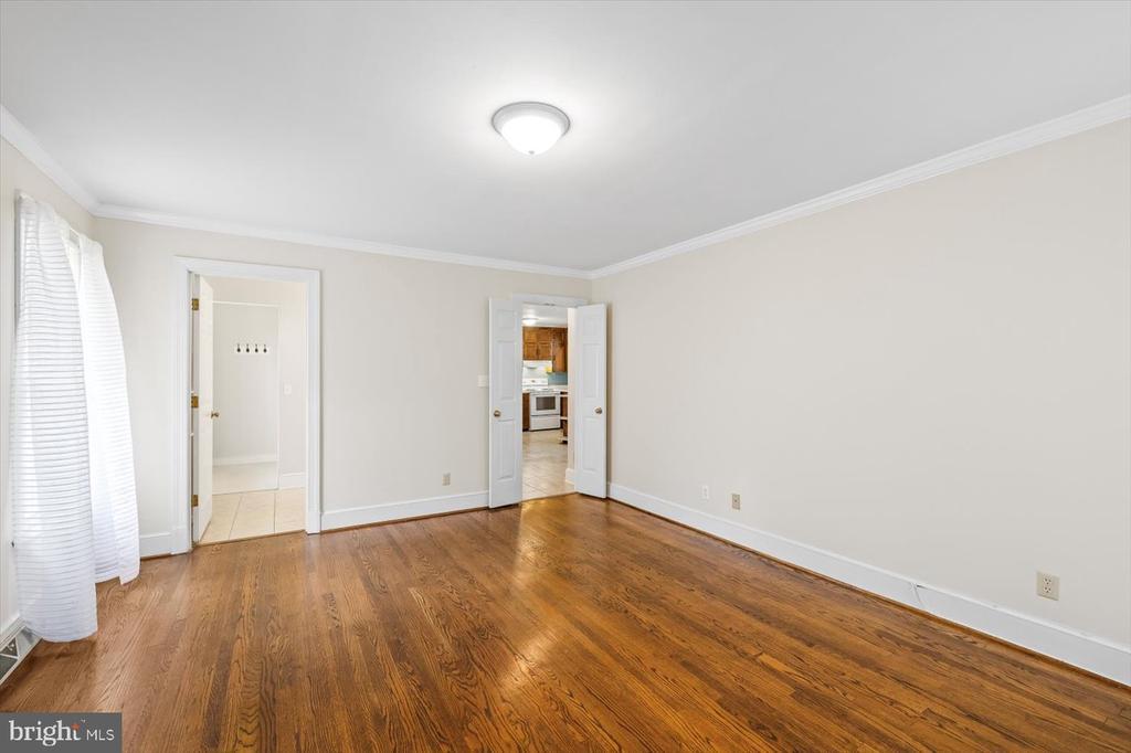 Fredericksburg, Virginia, 22401, United States, 3 Bedrooms Bedrooms, ,3 BathroomsBathrooms,Residential,For Sale,1903786