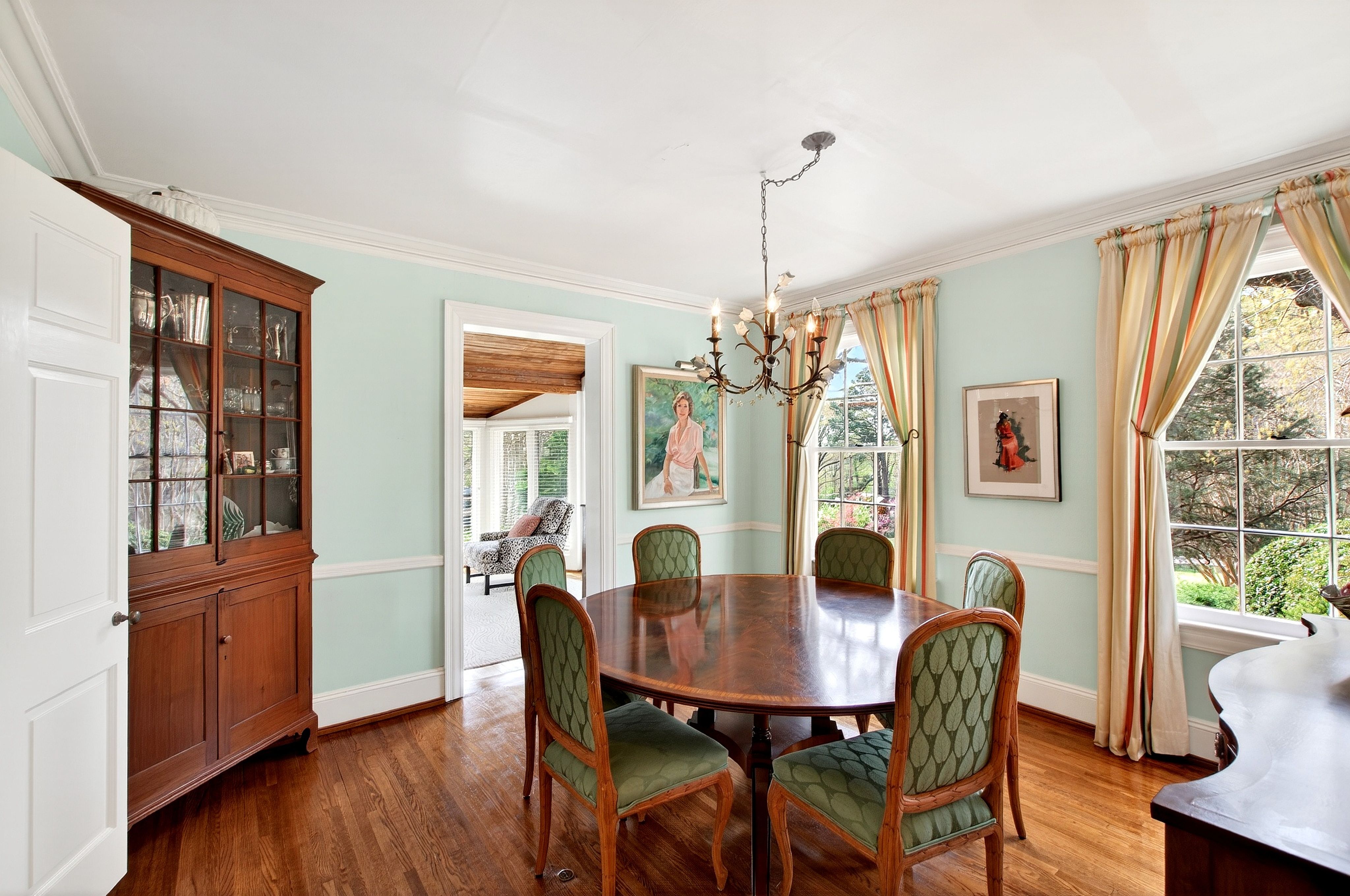  223 Hillcrest Circle, Chapel Hill, NC 27514 - 物件實景