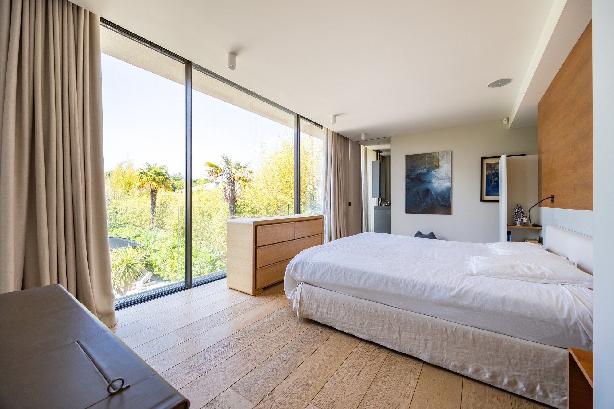  SOMPTUOUS CONTEMPORARY HOUSE - 5 BEDROOMS - CINEMA - DOUBLE GARAGE - SWIMMING P… - 物件實景