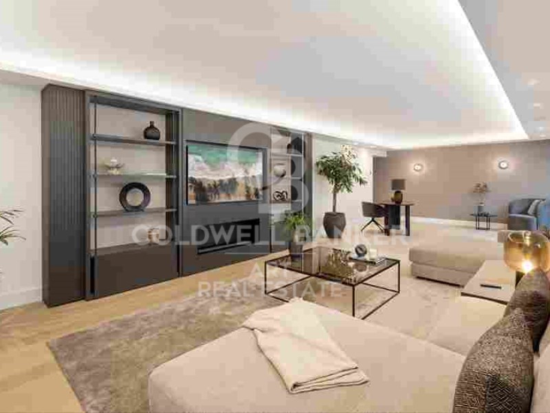 Marbella, Andalusia, ES, 5 Bedrooms Bedrooms, ,5 BathroomsBathrooms,Residential,For Sale,1819218