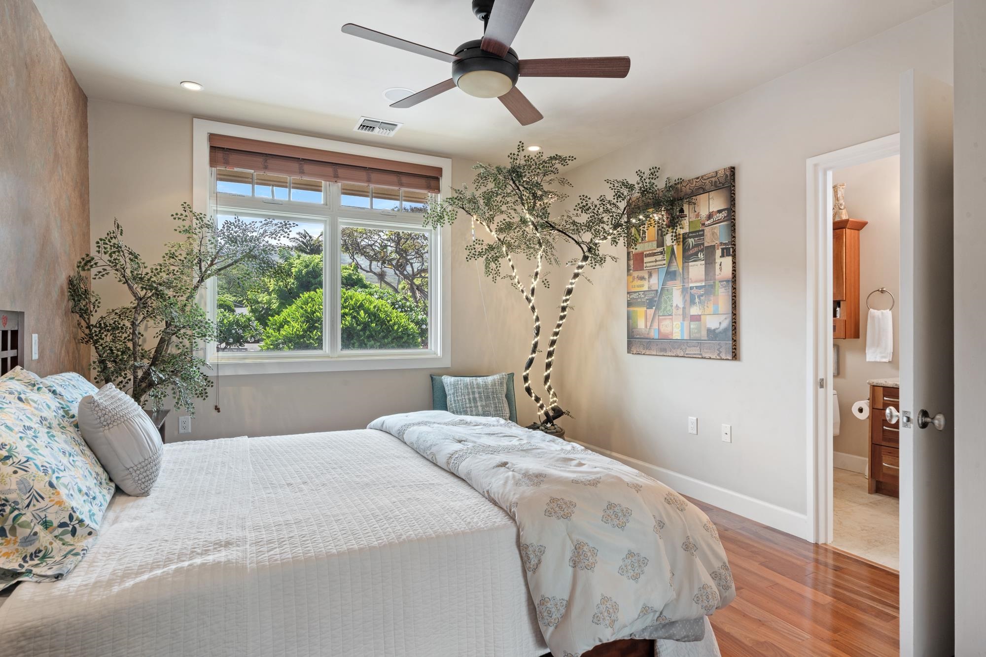 Kihei, Hawaii, 96753, United States, 2 Bedrooms Bedrooms, ,2 BathroomsBathrooms,Residential,For Sale,1828324