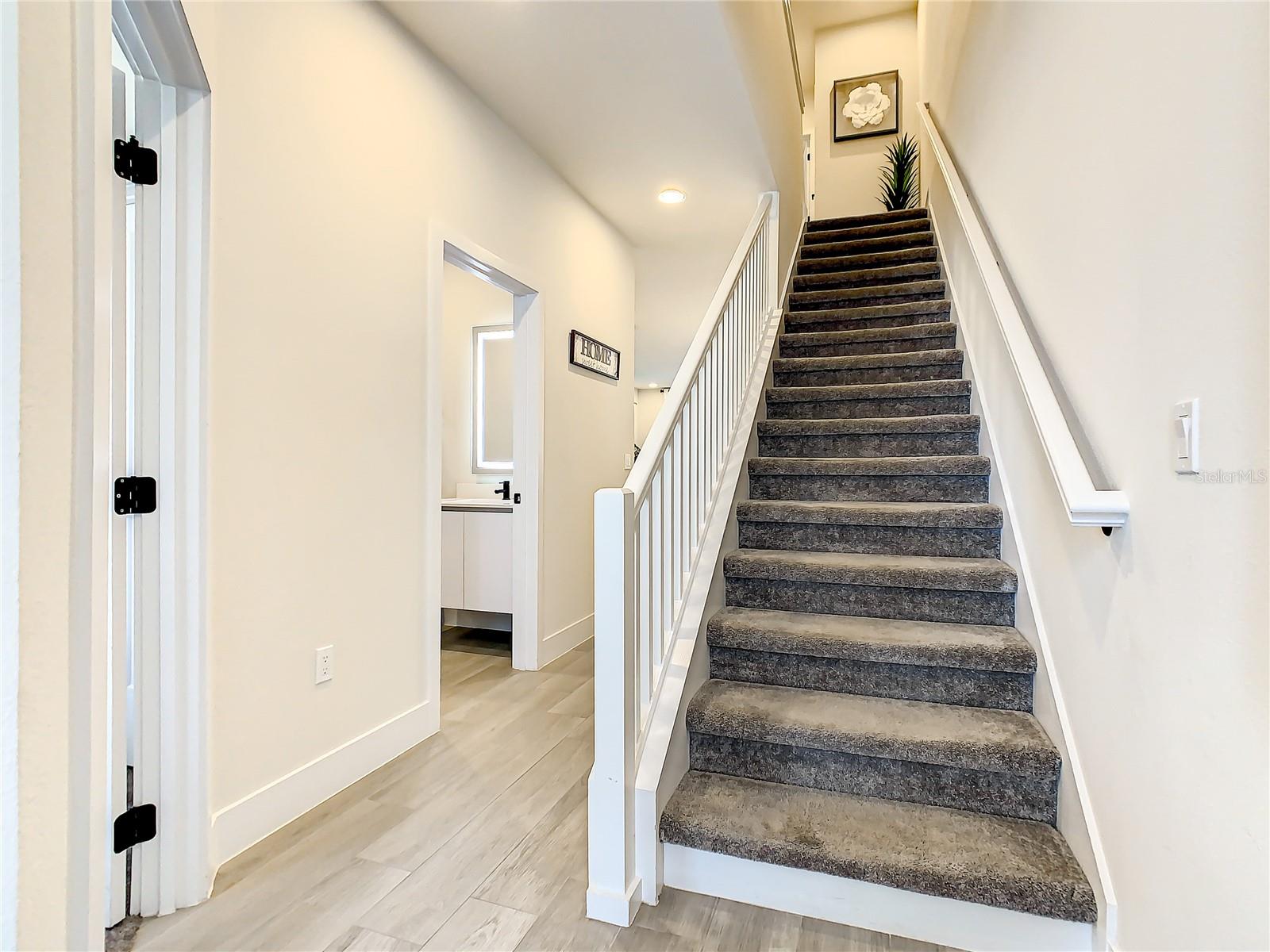 CLERMONT, Florida, 34714, United States, 3 Bedrooms Bedrooms, ,3 BathroomsBathrooms,Residential,For Sale,1981971