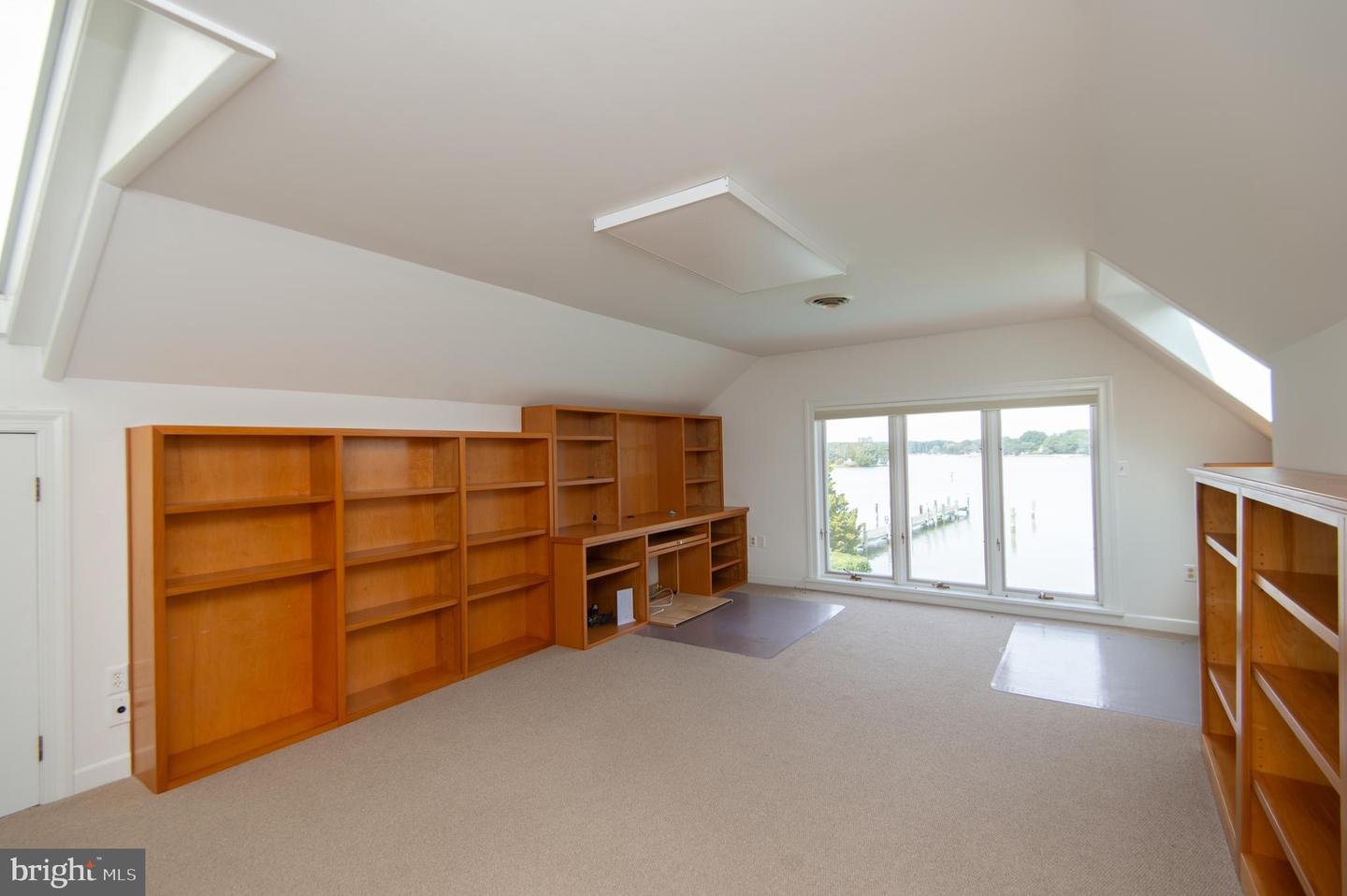 Royal Oak, Maryland, 21662, United States, 3 Bedrooms Bedrooms, ,4 BathroomsBathrooms,Residential,For Sale,1991591