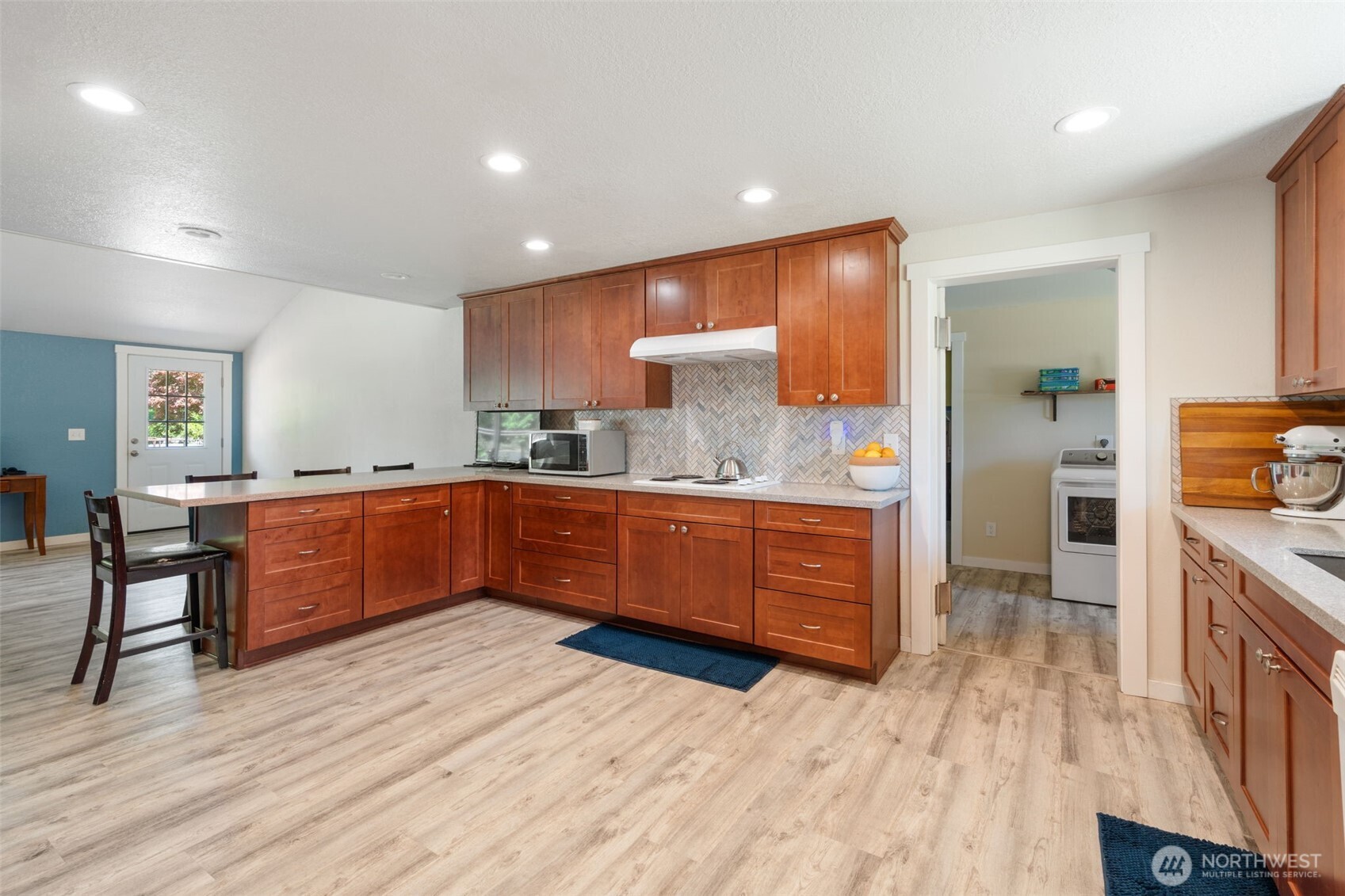 Olympia, Washington, 98512, United States, 3 Bedrooms Bedrooms, ,2 BathroomsBathrooms,Residential,For Sale,1944726