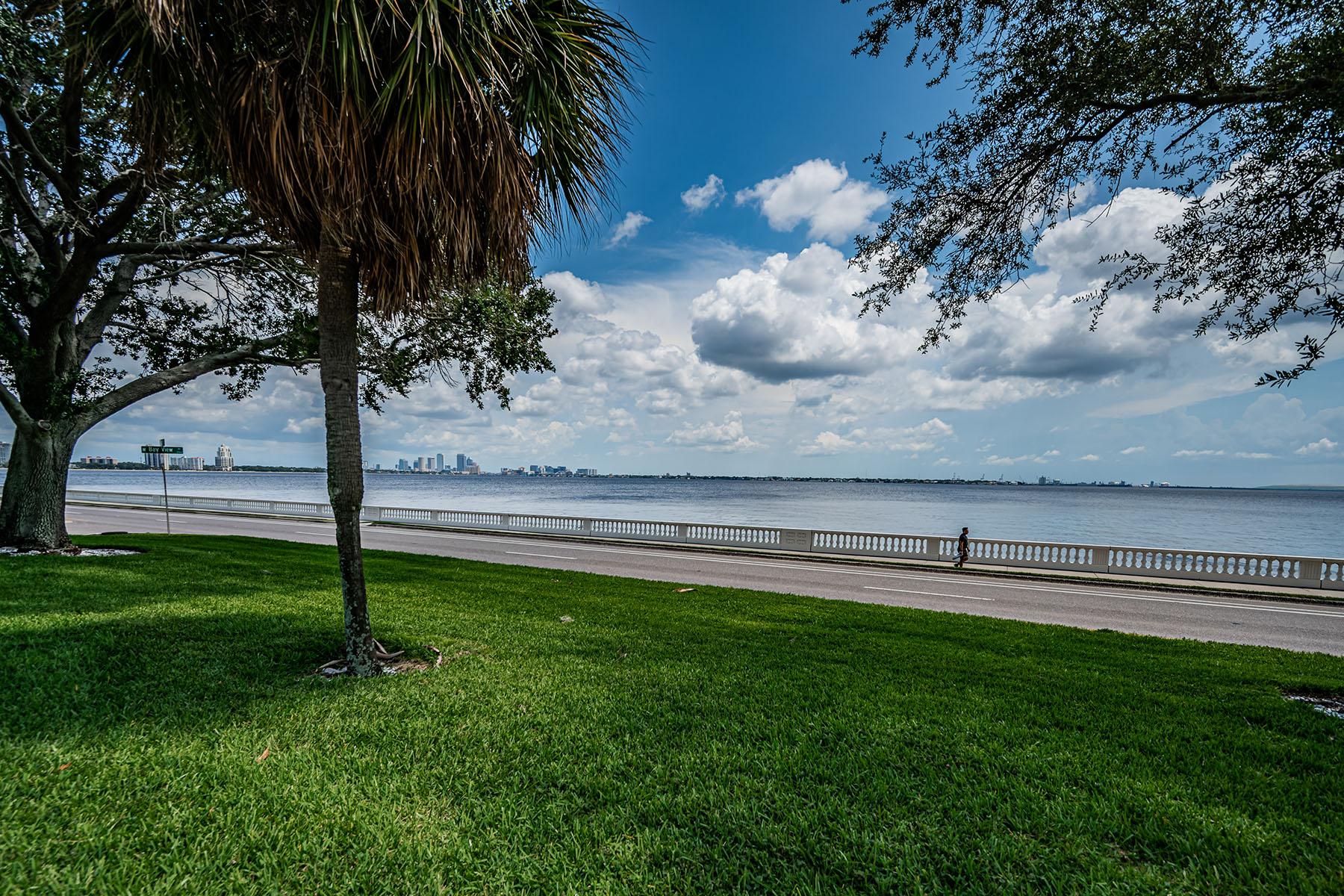  BAYSHORE TOWERS A CONDO - 物件實景