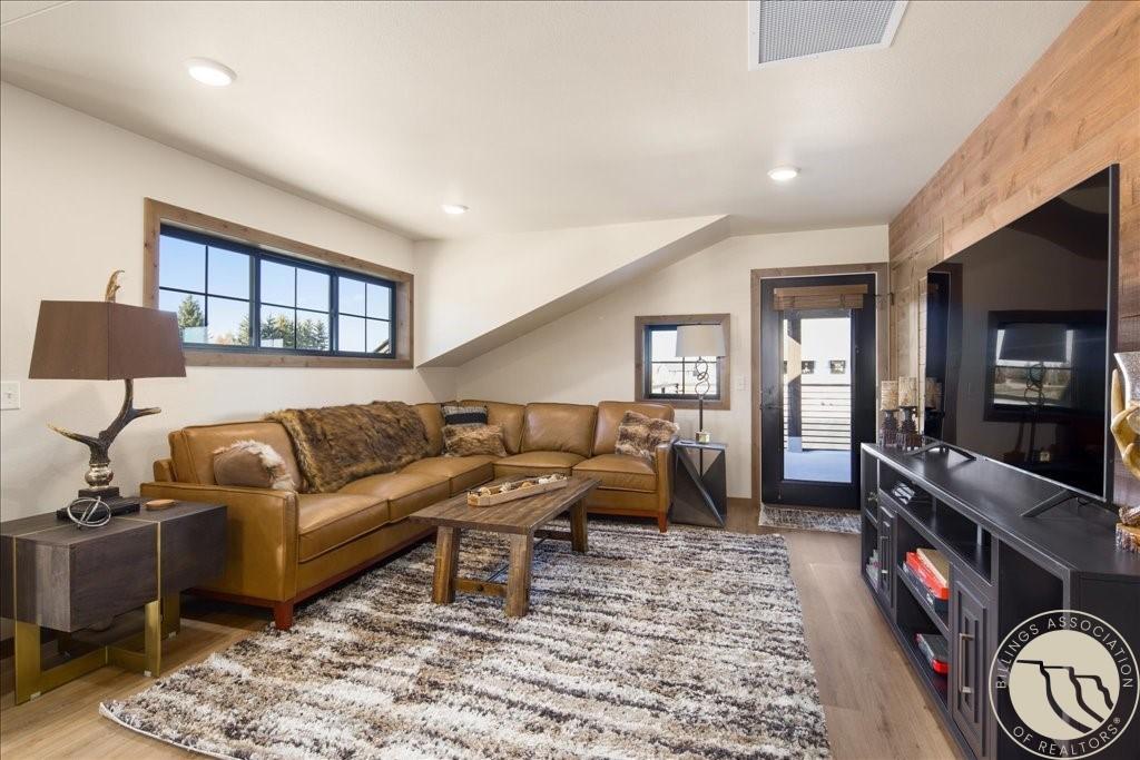 Red Lodge, Montana, 59068, United States, 3 Bedrooms Bedrooms, ,3 BathroomsBathrooms,Residential,For Sale,1939083
