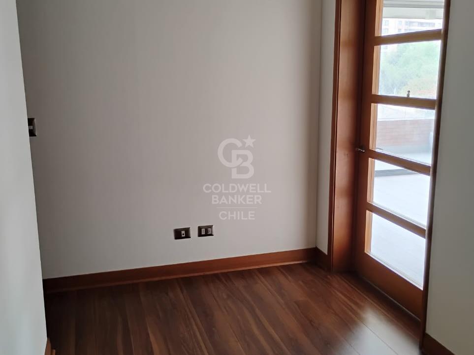 Las Condes, Chile, 3 Bedrooms Bedrooms, ,3 BathroomsBathrooms,Residential,For Sale,1805470