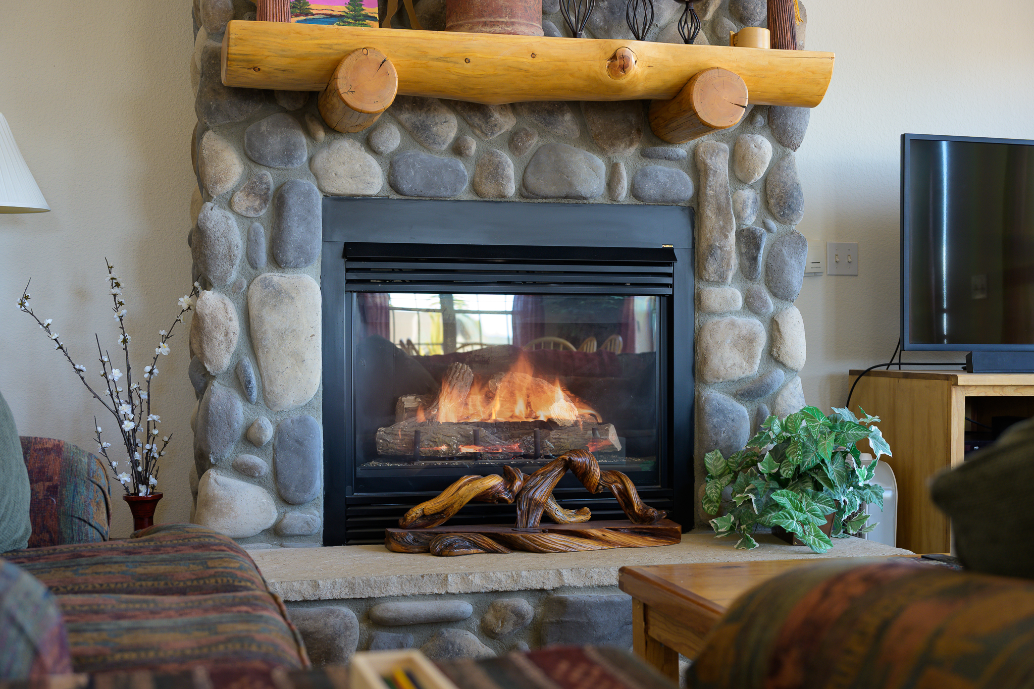 Fraser, Colorado, 80442, United States, 3 Bedrooms Bedrooms, ,Residential,For Sale,1763036