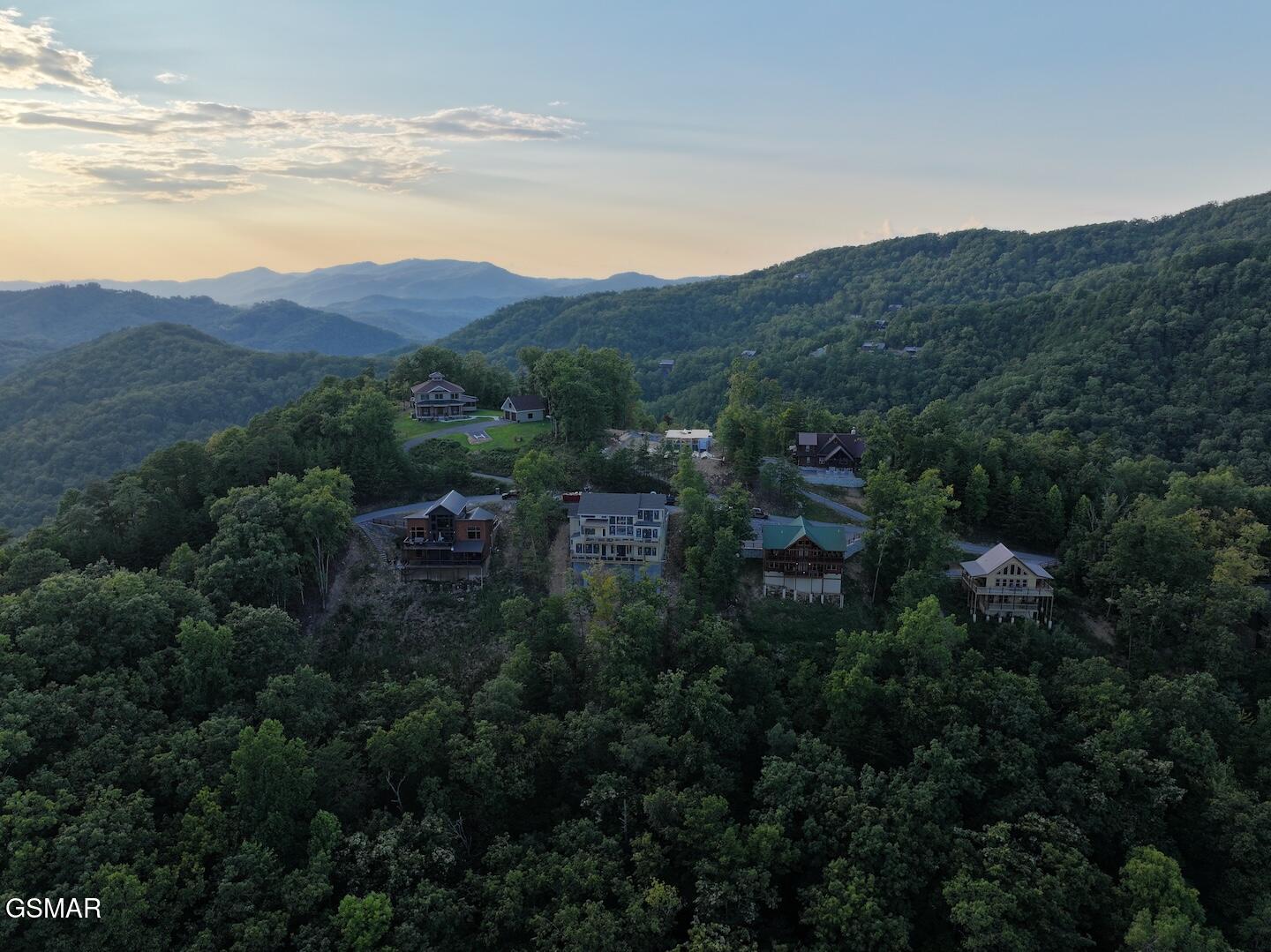 Sevierville, Tennessee, 378762, United States, 4 Bedrooms Bedrooms, ,7 BathroomsBathrooms,Residential,For Sale,1980543