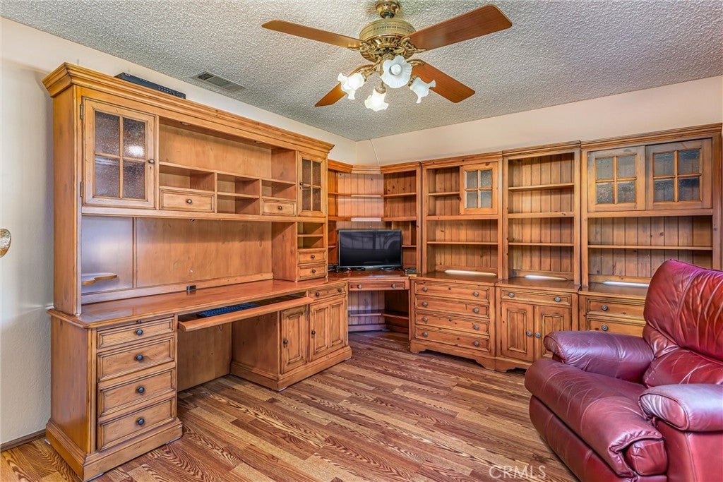 Nuevo, California, 92567, United States, 3 Bedrooms Bedrooms, ,2 BathroomsBathrooms,Residential,For Sale,1987094