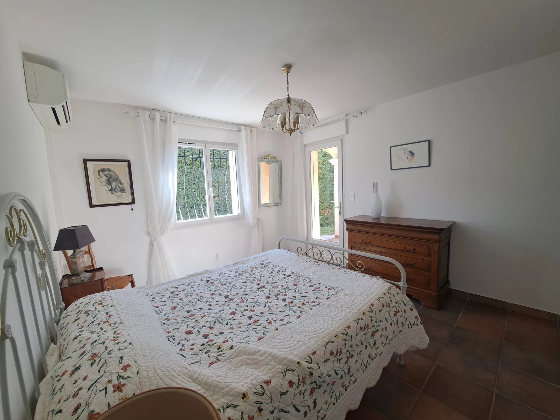 Carqueiranne, Provence-Alpes-Côte d’Azur, 83320, FR, 3 Bedrooms Bedrooms, ,2 BathroomsBathrooms,Residential,For Sale,1623746
