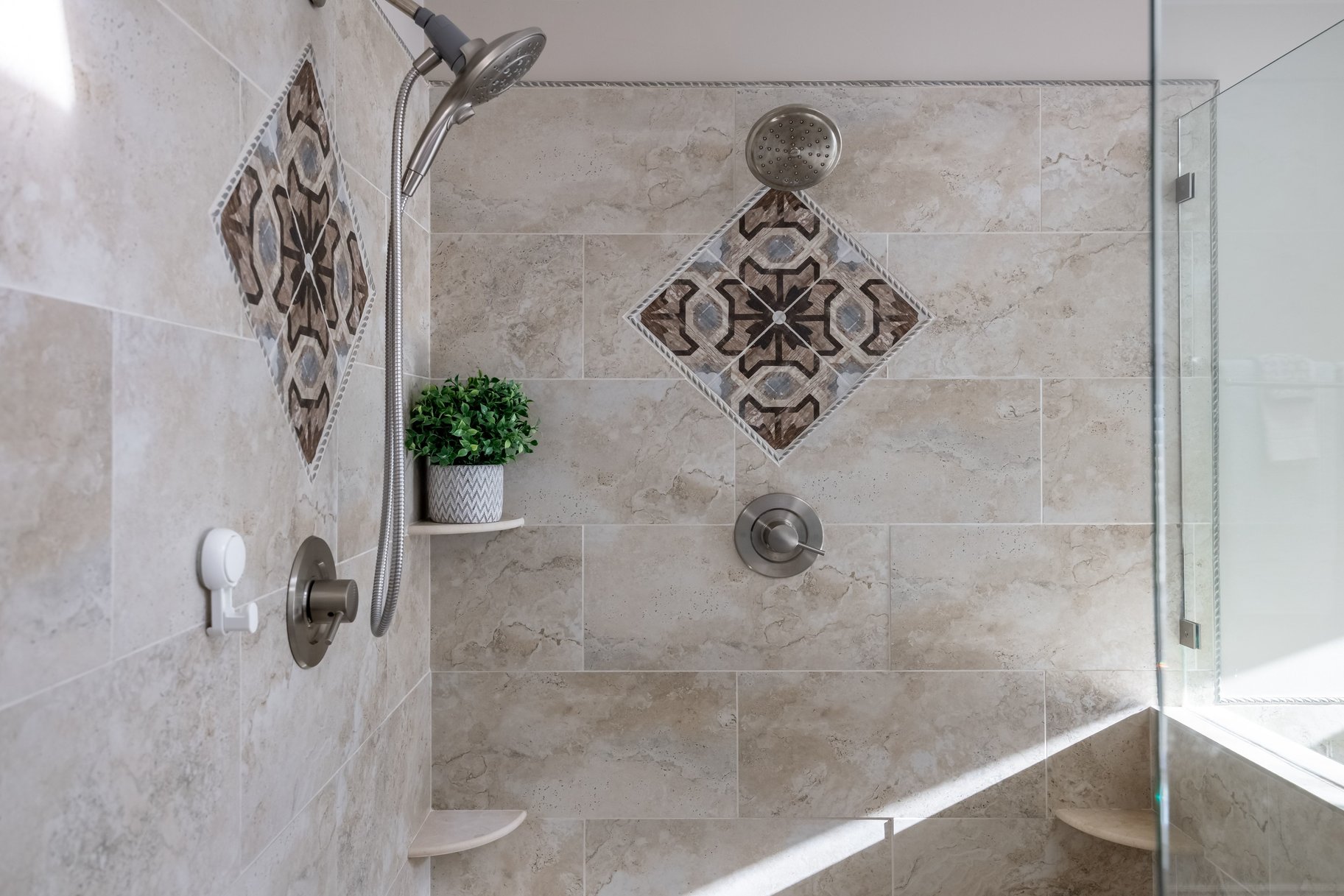  Updated Sandy Home With One of a Kind Location With Unobstructed Mountain Views - 物件實景