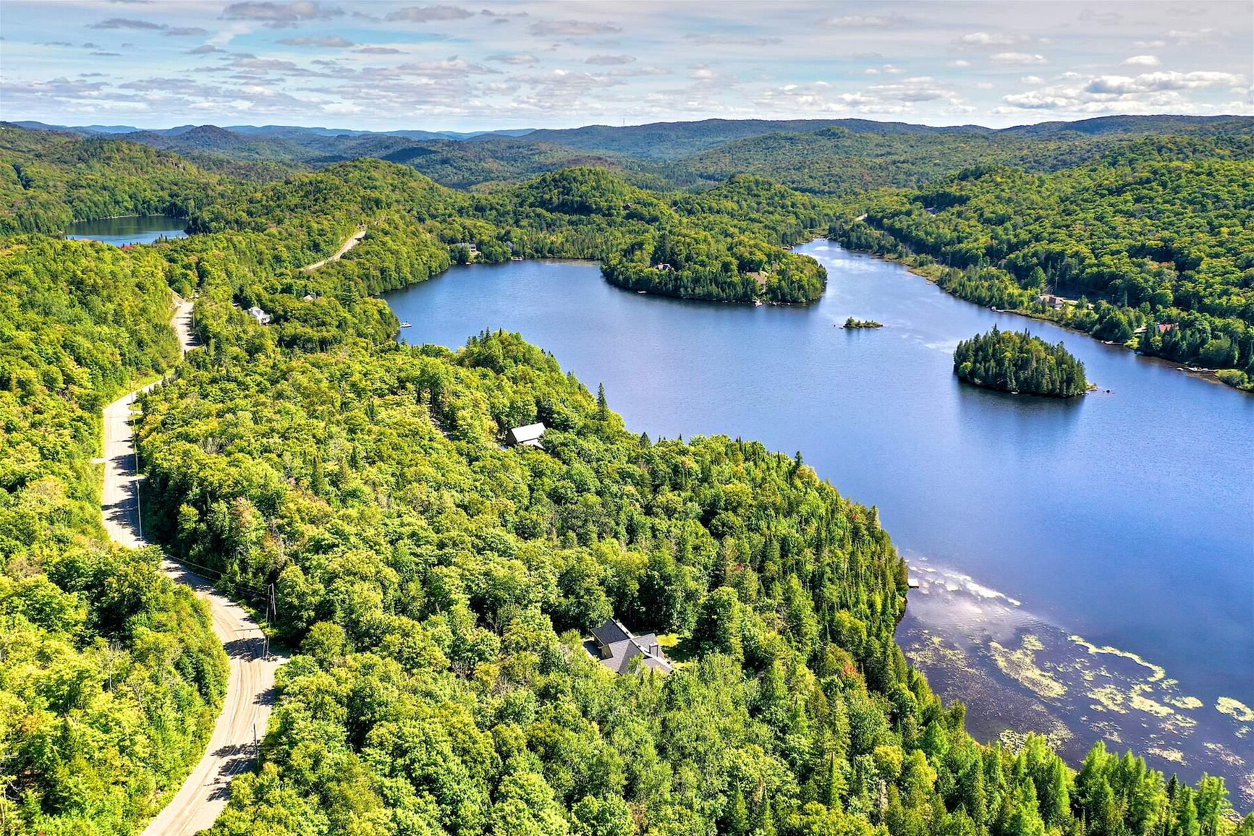  Saint-Adolphe-d