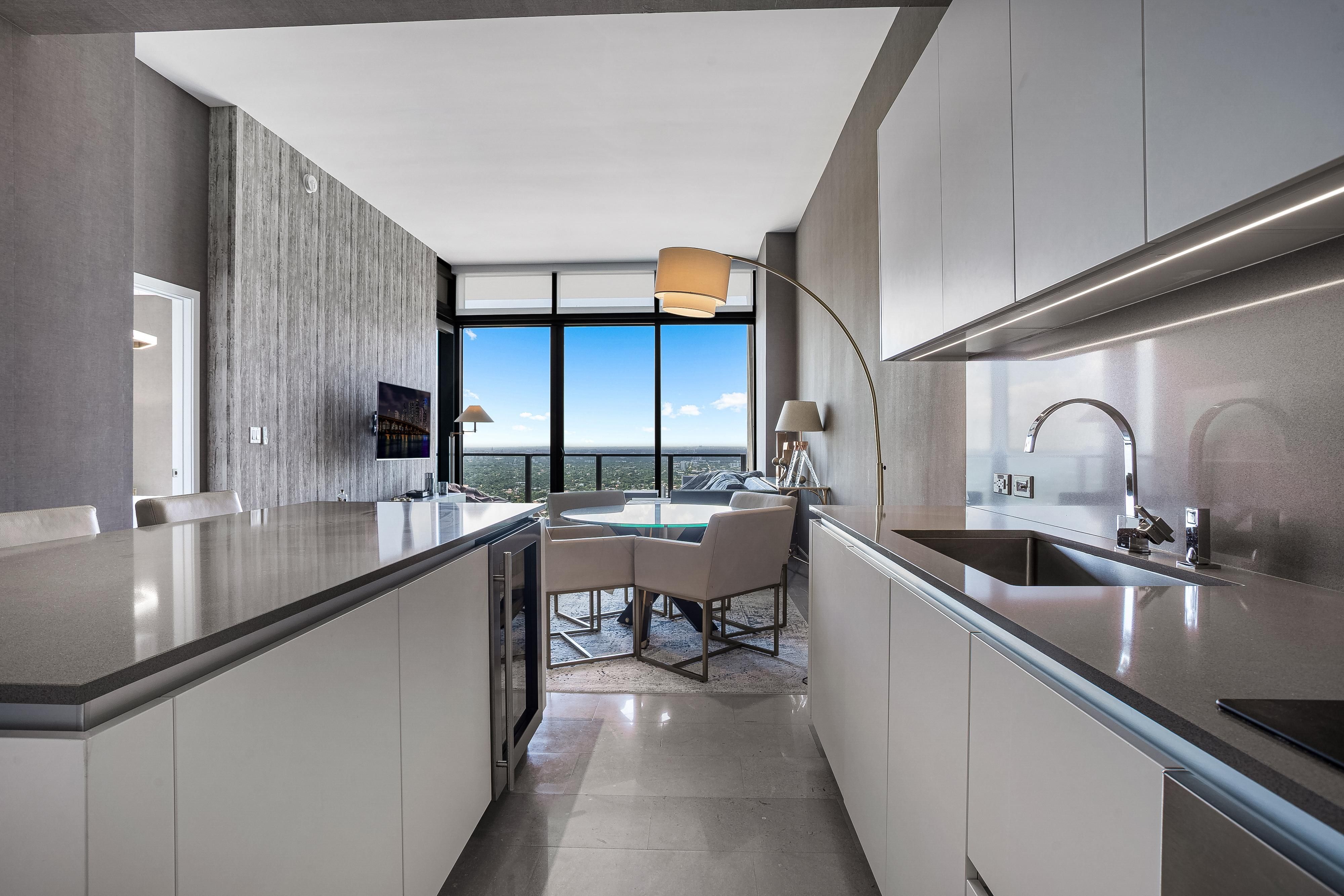  88 SW 7th St, Miami, FL, 33130 - 物件實景
