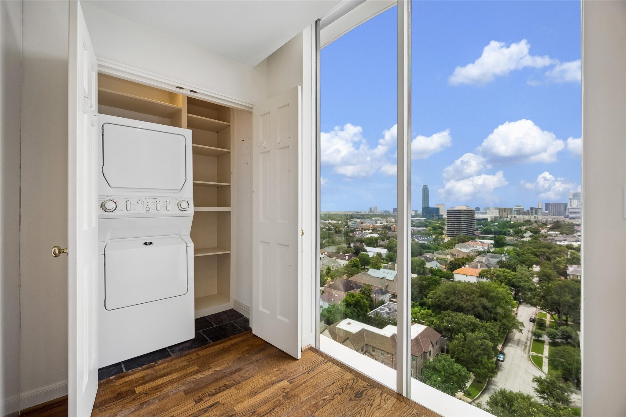  3711 San Felipe Street #14A - 物件實景