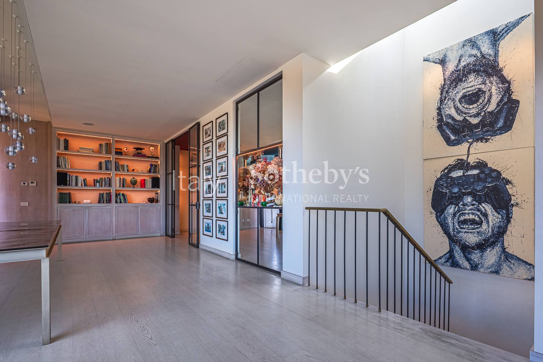  Charming penthouse in Magenta district - 物件實景