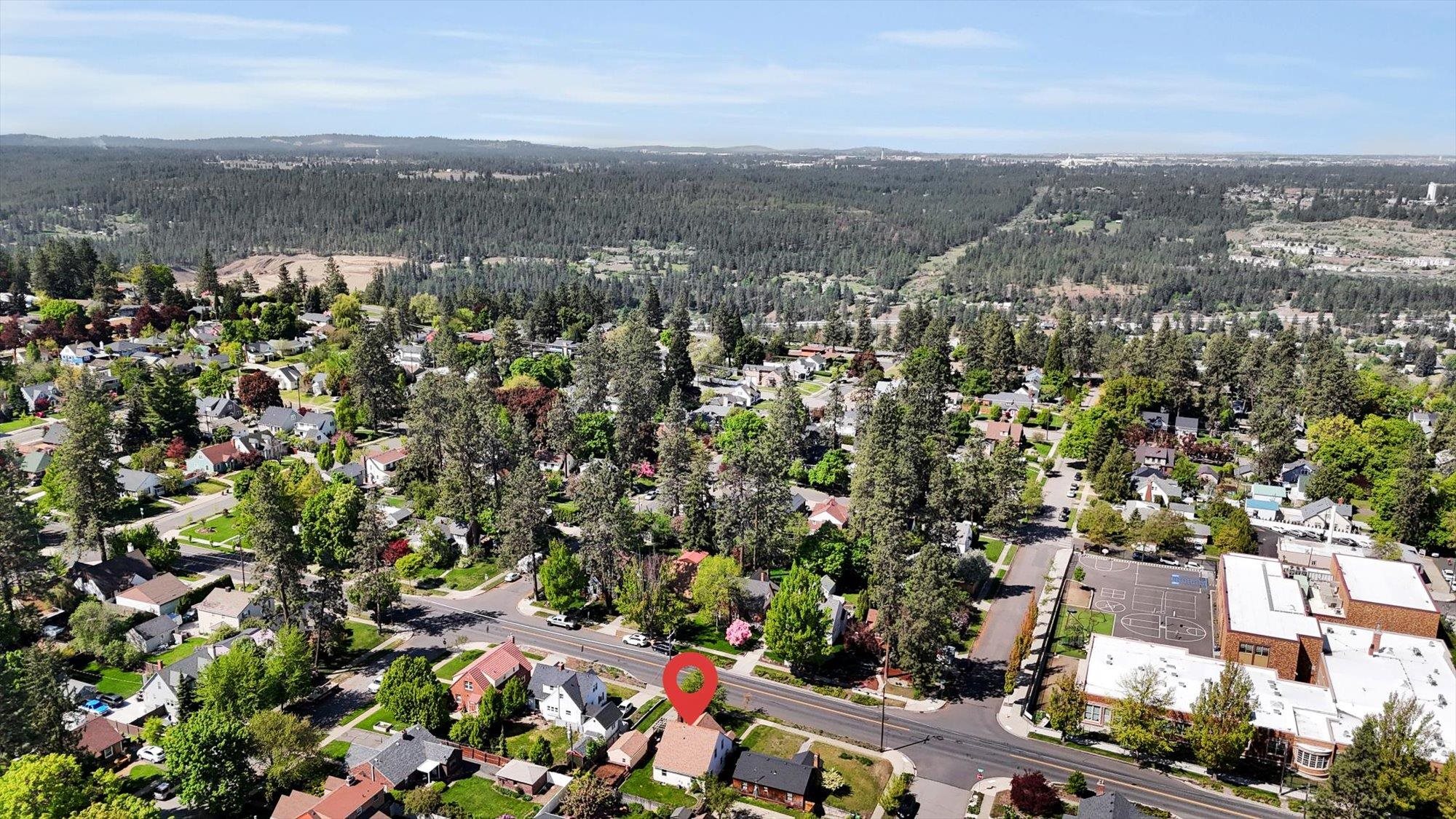 Spokane, Washington, 99203, United States, 4 Bedrooms Bedrooms, ,3 BathroomsBathrooms,Residential,For Sale,1939271