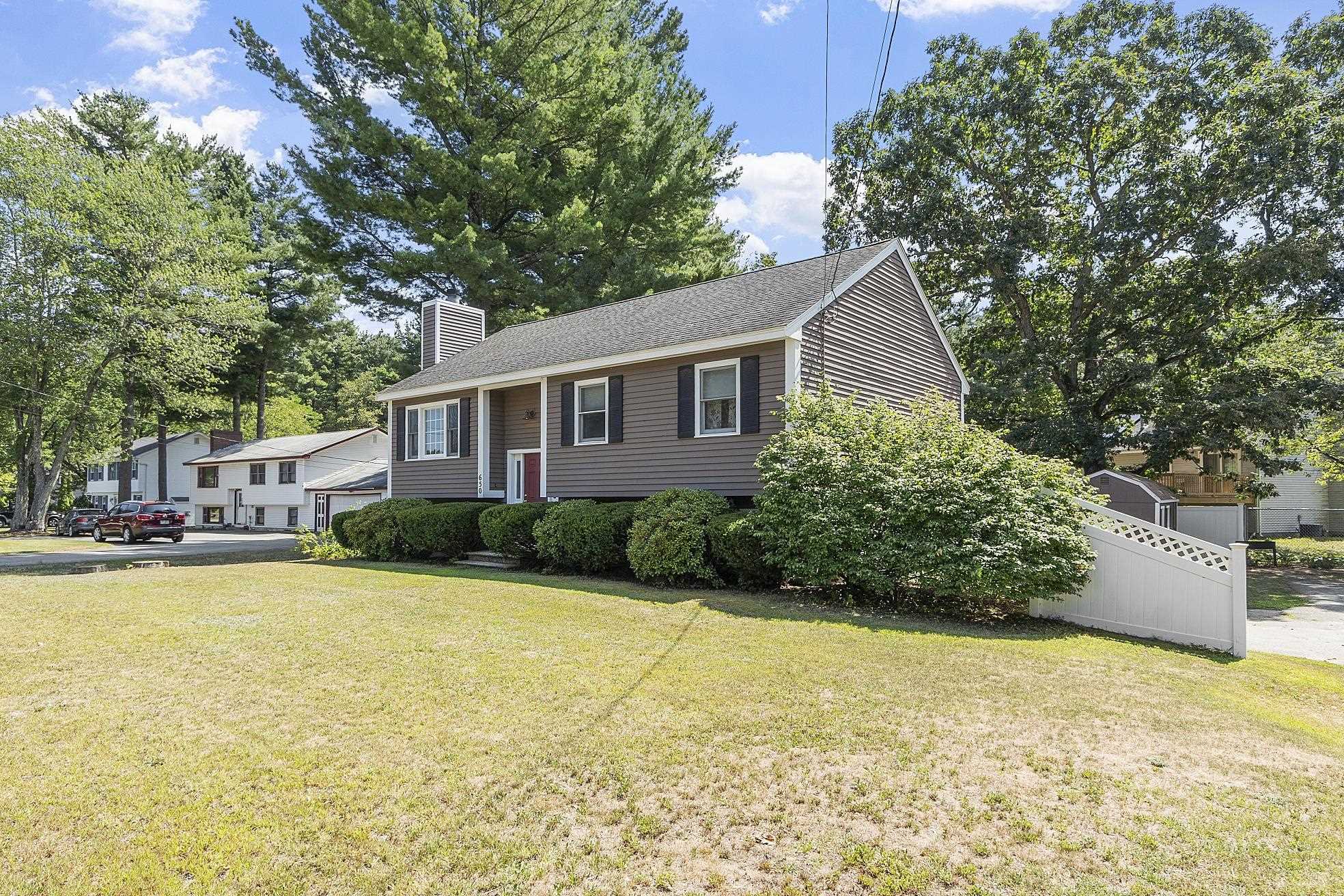 Nashua, New Hampshire, 03062, United States, 3 Bedrooms Bedrooms, ,1 BathroomBathrooms,Residential,For Sale,1942158