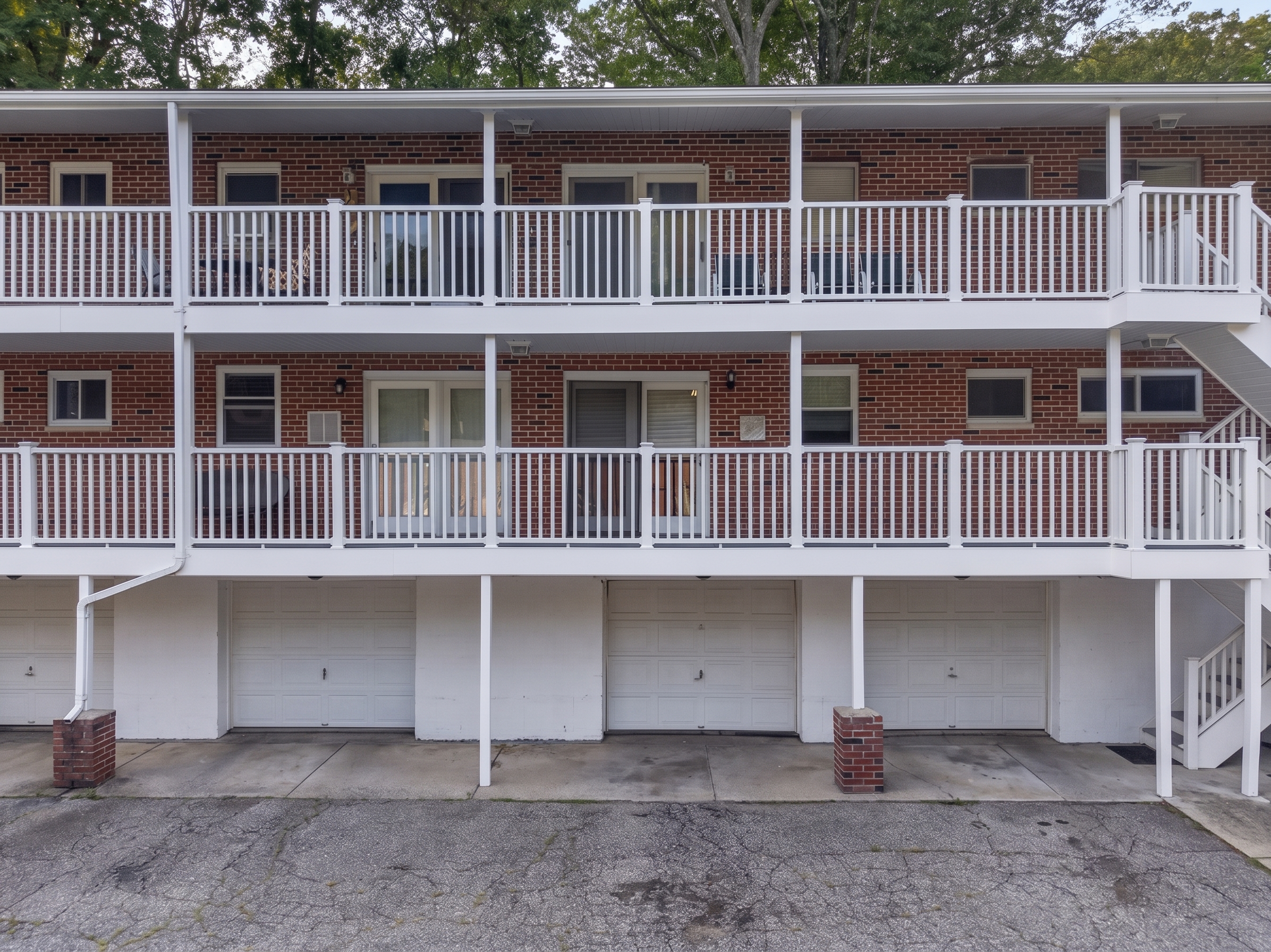  Discover comfortable one-floor living in this great location. - 物件實景