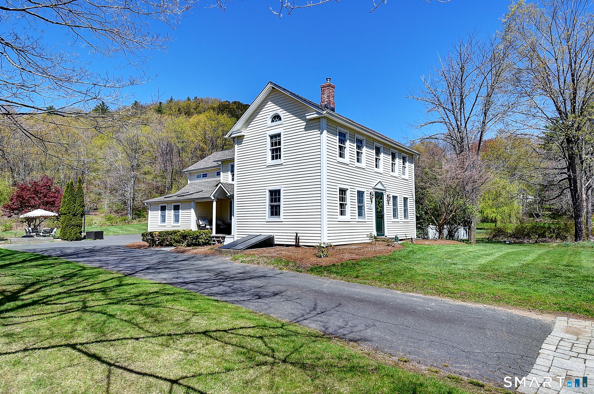 223, Connecticut, 06035, United States, 4 Bedrooms Bedrooms, ,3 BathroomsBathrooms,Residential,For Sale,2042939