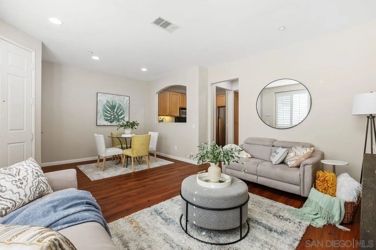 San Diego, California, 92127, United States, 3 Bedrooms Bedrooms, ,3 BathroomsBathrooms,Residential,For Sale,2002090