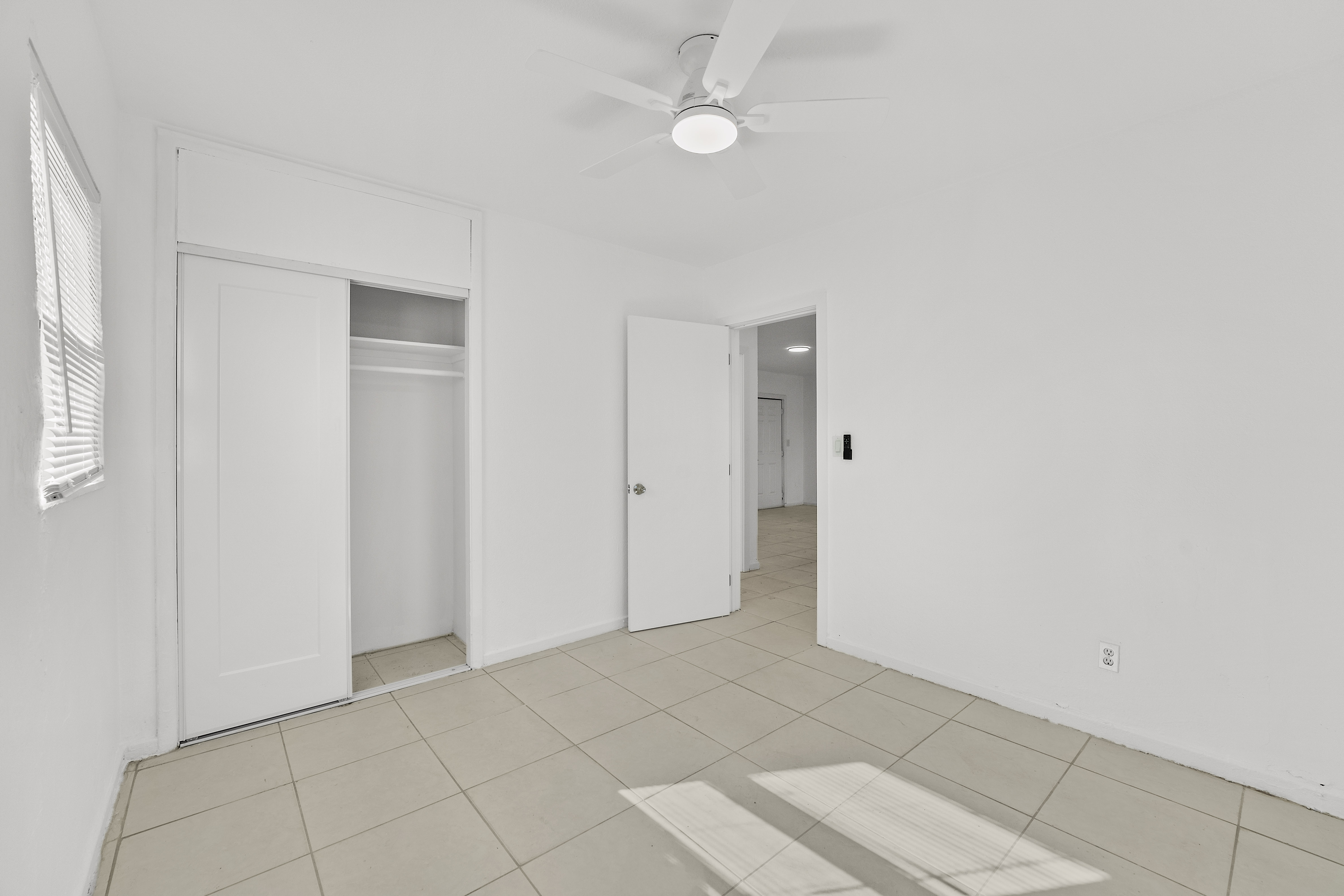  1201 NW 10th Pl, Fort Lauderdale, FL, 33311 - 物件實景