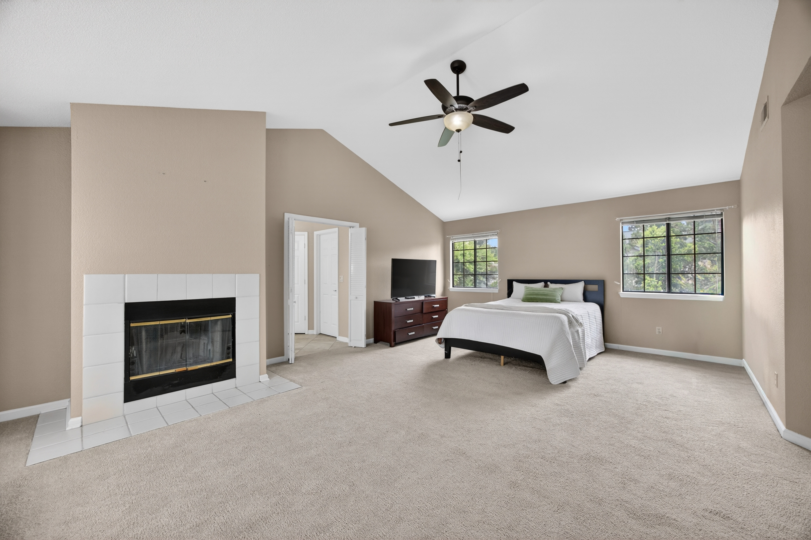  5112 Laguna Woods Drive, Elk Grove, CA 95758 - 物件實景