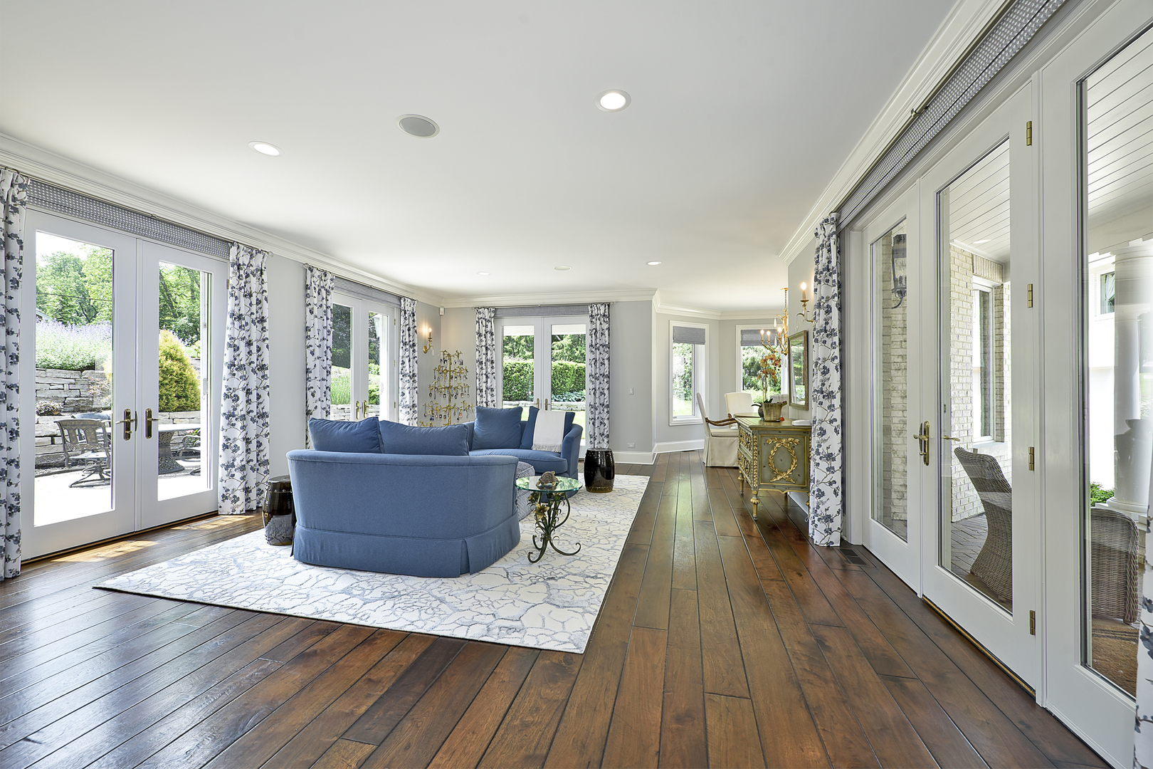 Inverness, Illinois, 60067, United States, 6 Bedrooms Bedrooms, ,10 BathroomsBathrooms,Residential,For Sale,1980609