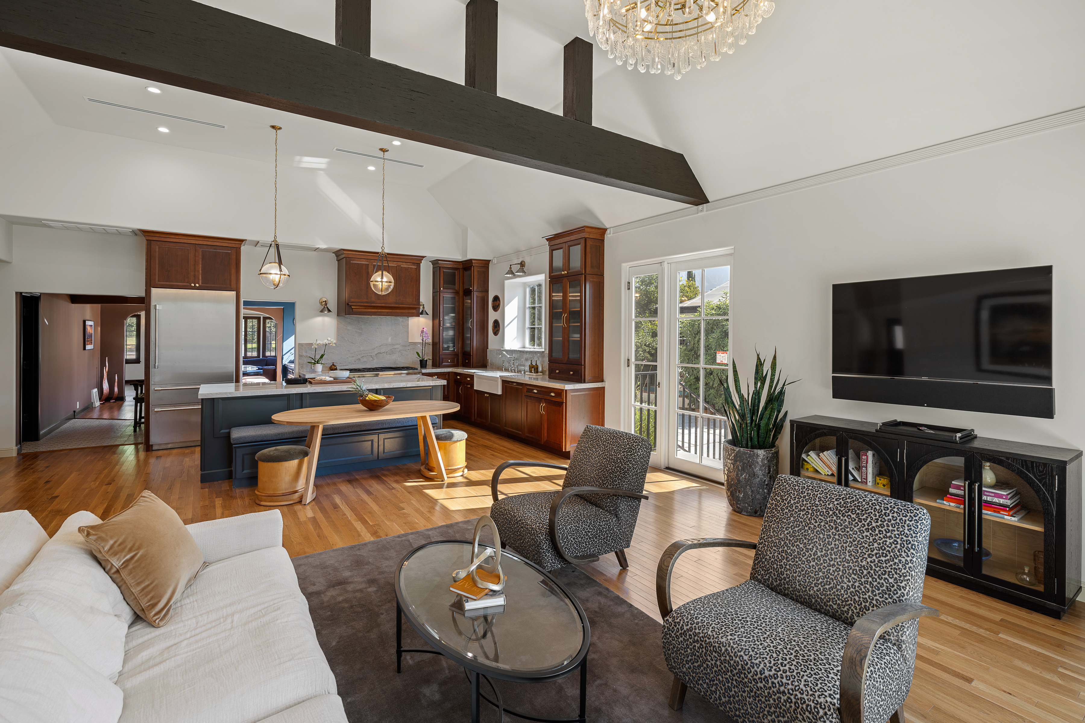  2384 East Orange Grove Boulevard - 物件實景