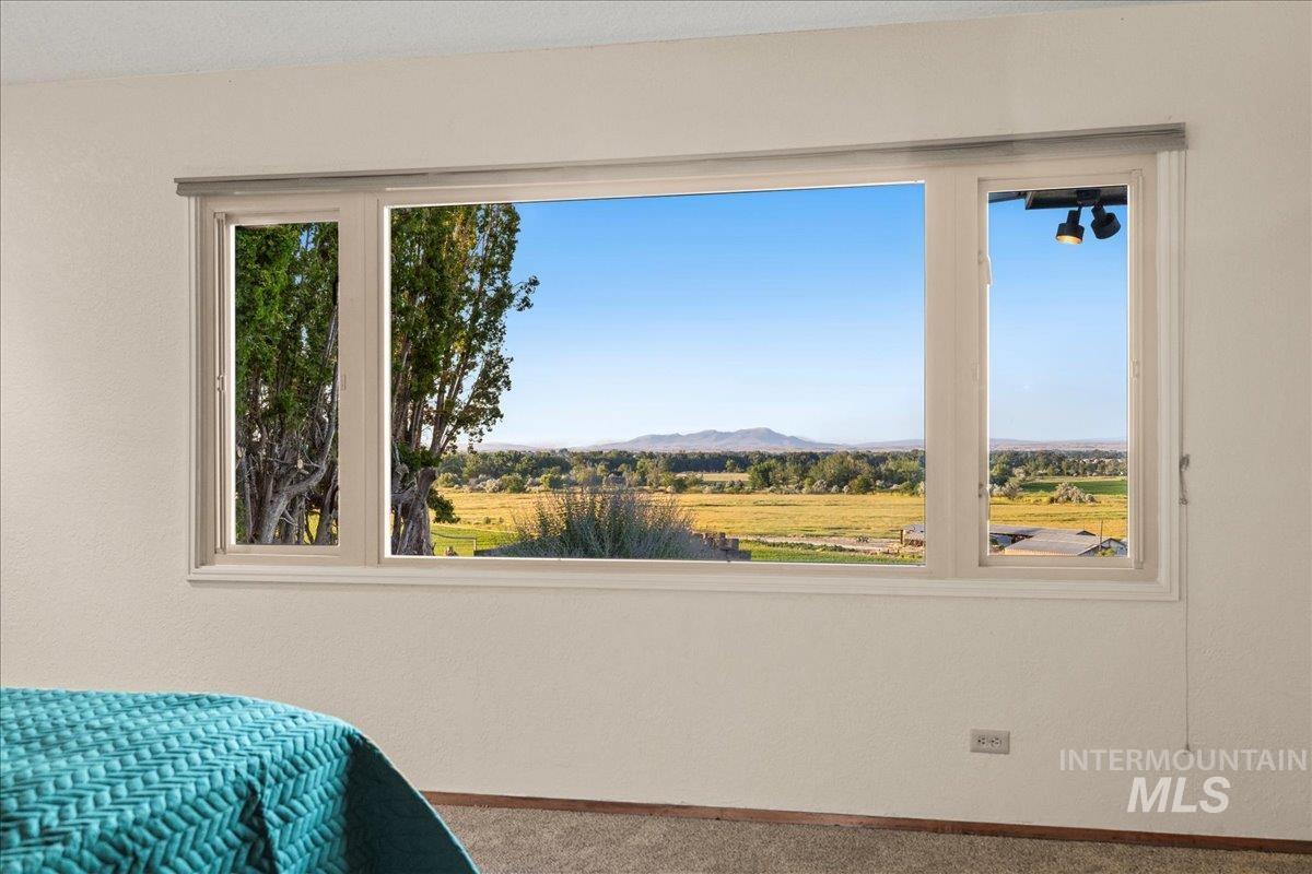 Caldwell, Idaho, 83605, United States, 2 Bedrooms Bedrooms, ,3 BathroomsBathrooms,Residential,For Sale,1979980