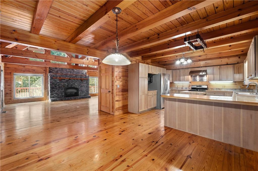 Clayton, Georgia, 30525, United States, 3 Bedrooms Bedrooms, ,3 BathroomsBathrooms,Residential,For Sale,1962325