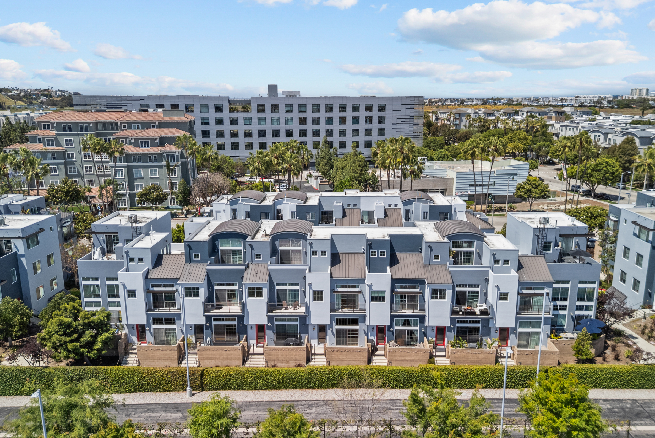  5400 Playa Vista Dr - 物件實景