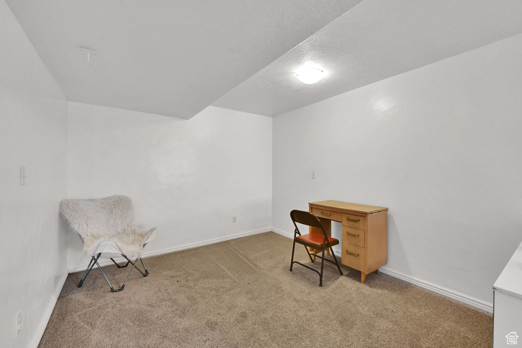 Tremonton, Utah, 84337, United States, 4 Bedrooms Bedrooms, ,3 BathroomsBathrooms,Residential,For Sale,1924806