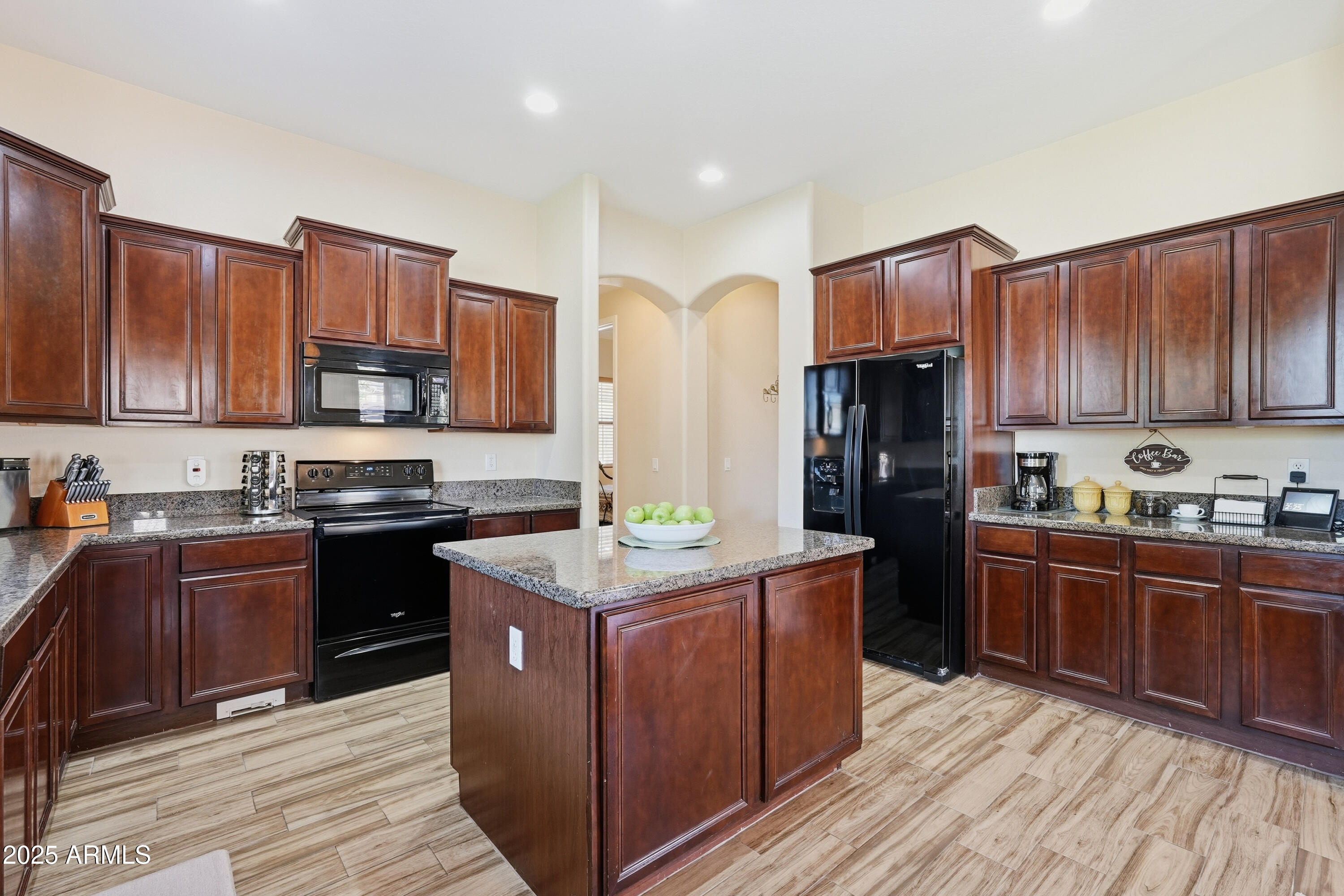 Goodyear, Arizona, 85338, United States, 4 Bedrooms Bedrooms, ,2 BathroomsBathrooms,Residential,For Sale,1989327