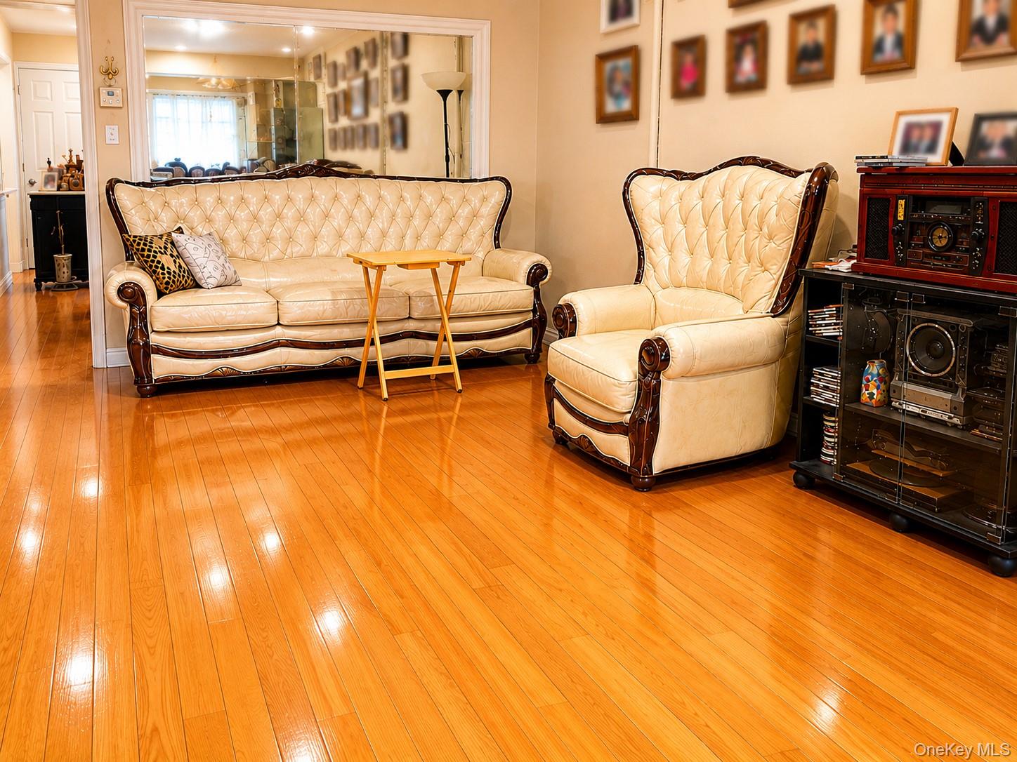Brooklyn, New York, 11220, United States, 6 Bedrooms Bedrooms, ,3 BathroomsBathrooms,Residential,For Sale,2048677
