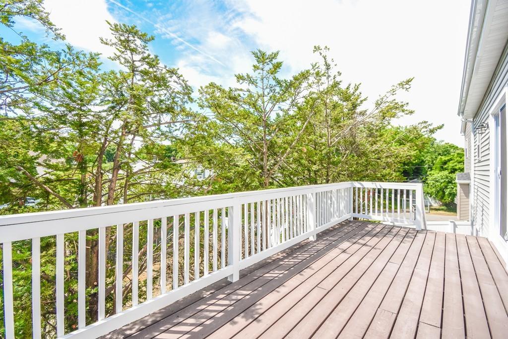 Saugus, Massachusetts, 01906, United States, 4 Bedrooms Bedrooms, ,3 BathroomsBathrooms,Residential,For Sale,1937803