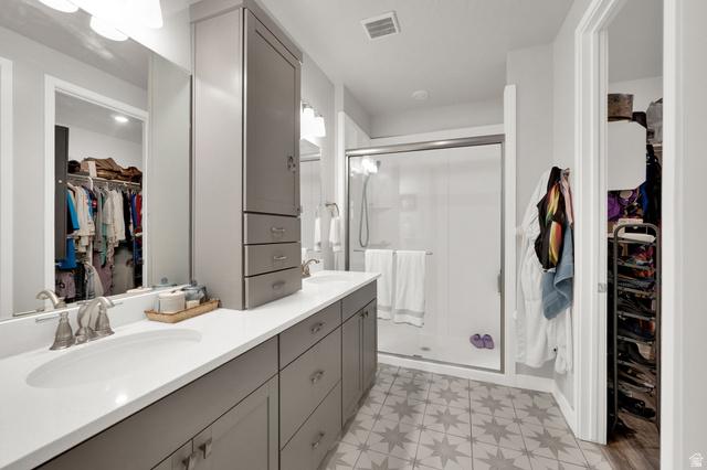 South Jordan, Utah, 84009, United States, 3 Bedrooms Bedrooms, ,3 BathroomsBathrooms,Residential,For Sale,2005216