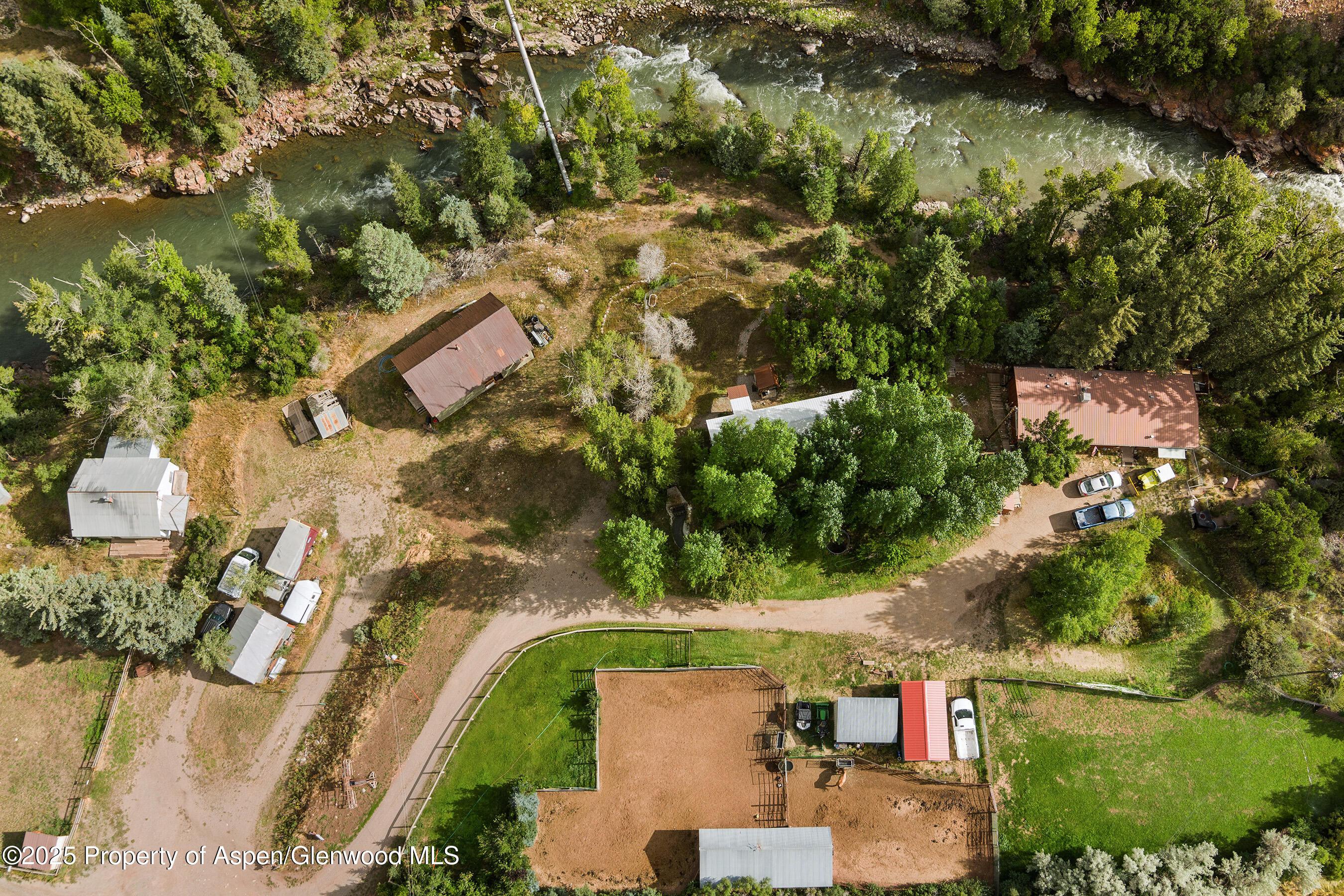Snowmass, Colorado, 81654, United States, 4 Bedrooms Bedrooms, ,3 BathroomsBathrooms,Residential,For Sale,1820985